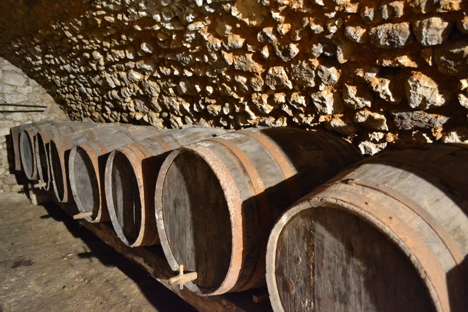 Nikon D3100 sample photo. Cave, barrel, wine photography