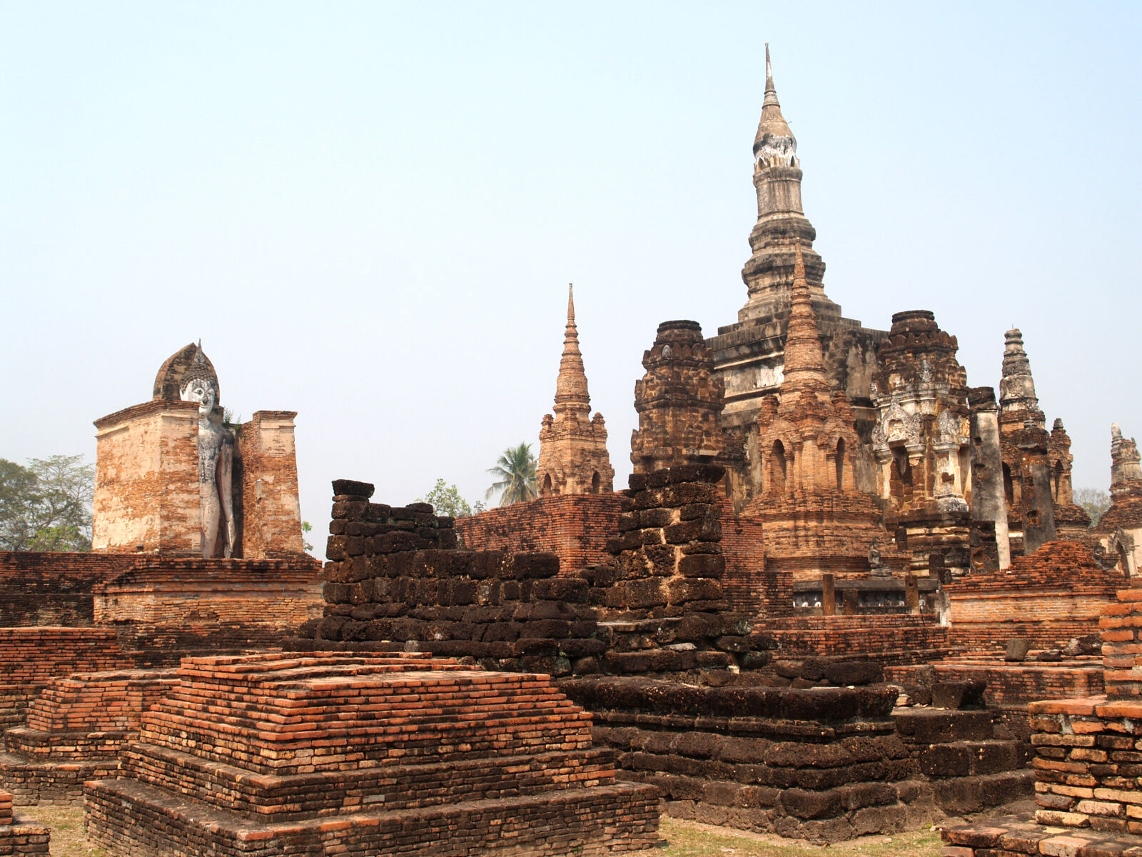 Olympus E-300 (EVOLT E-300) sample photo. Ancient, architecture, art, asia photography