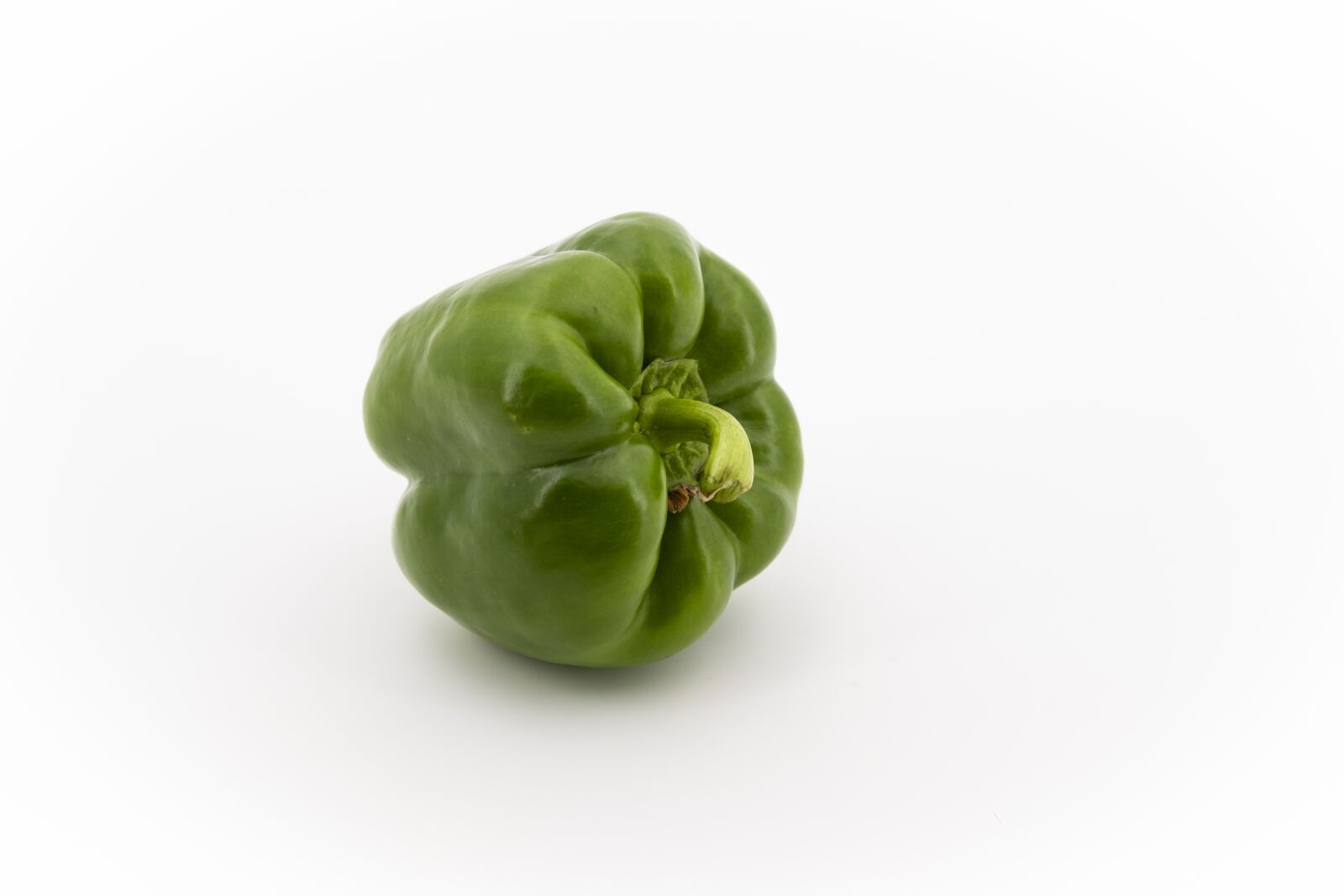 Fujifilm X-T2 + Fujifilm XF 35mm F2 R WR sample photo. Paprika, vegetables, nachtschattengewächs photography