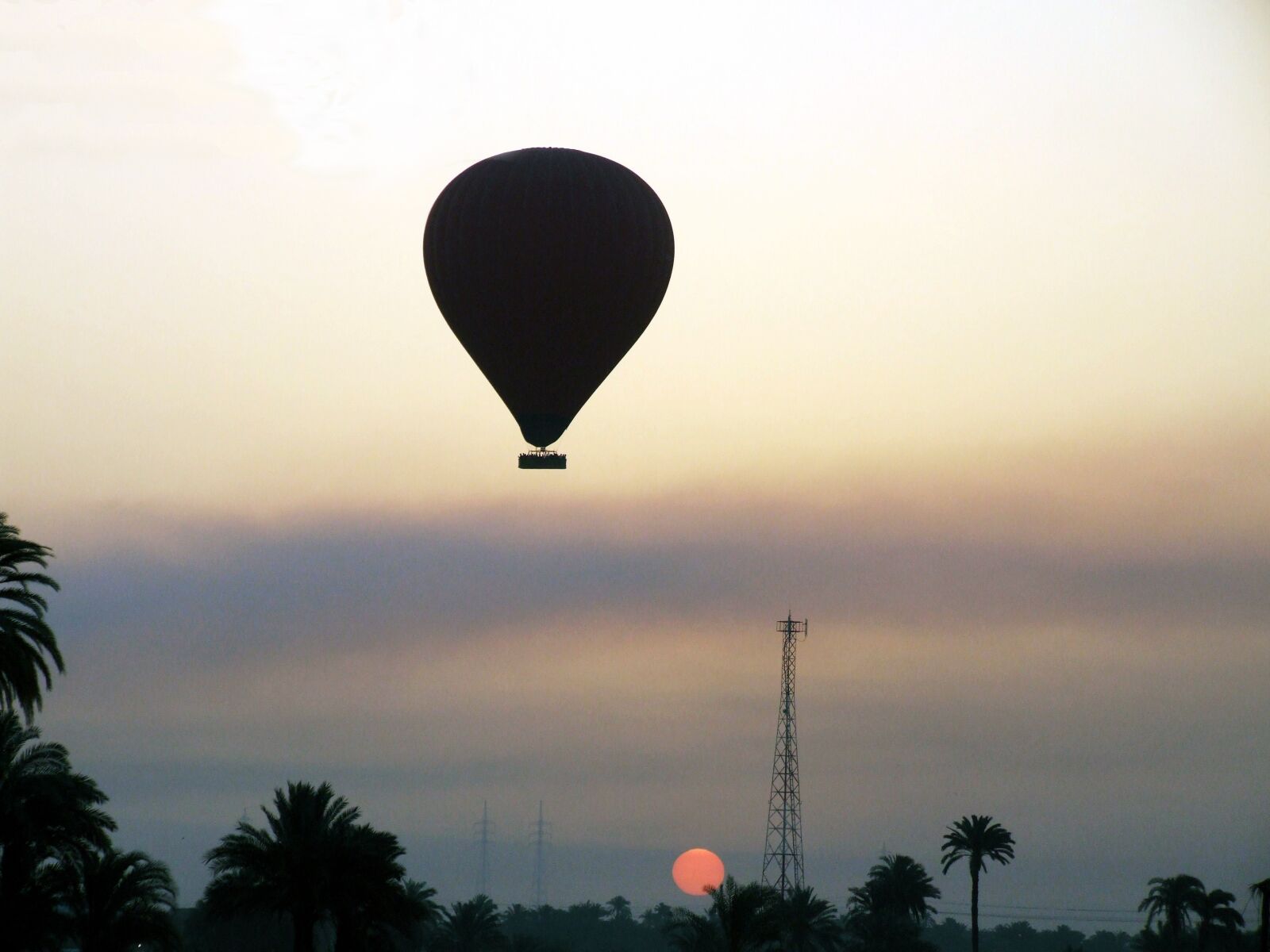 Fujifilm FinePix S9600 sample photo. Balloon, egypt, ballooning photography