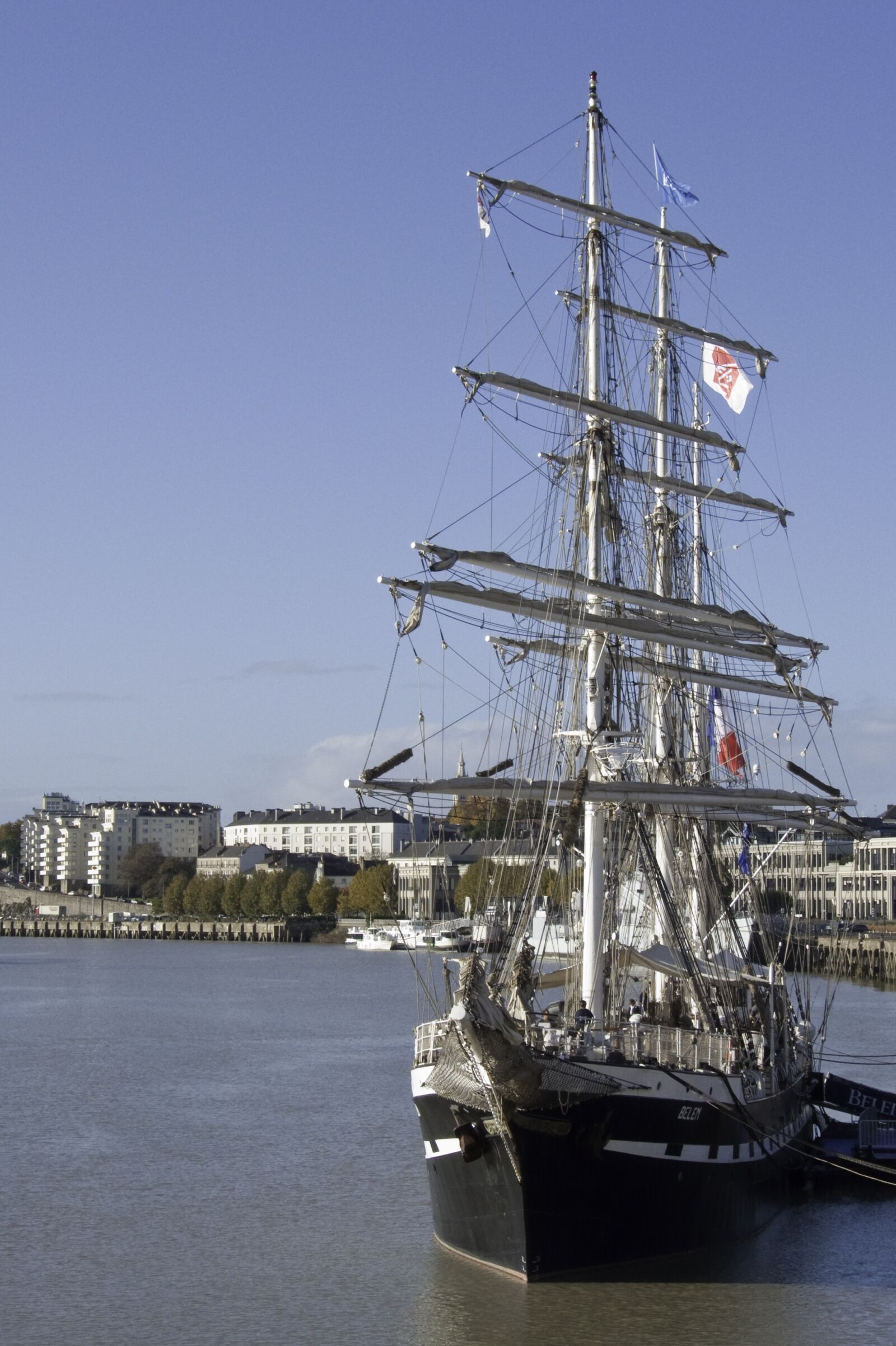 Panasonic DMC-FZ18 sample photo. Boat, the belem, three-masted photography