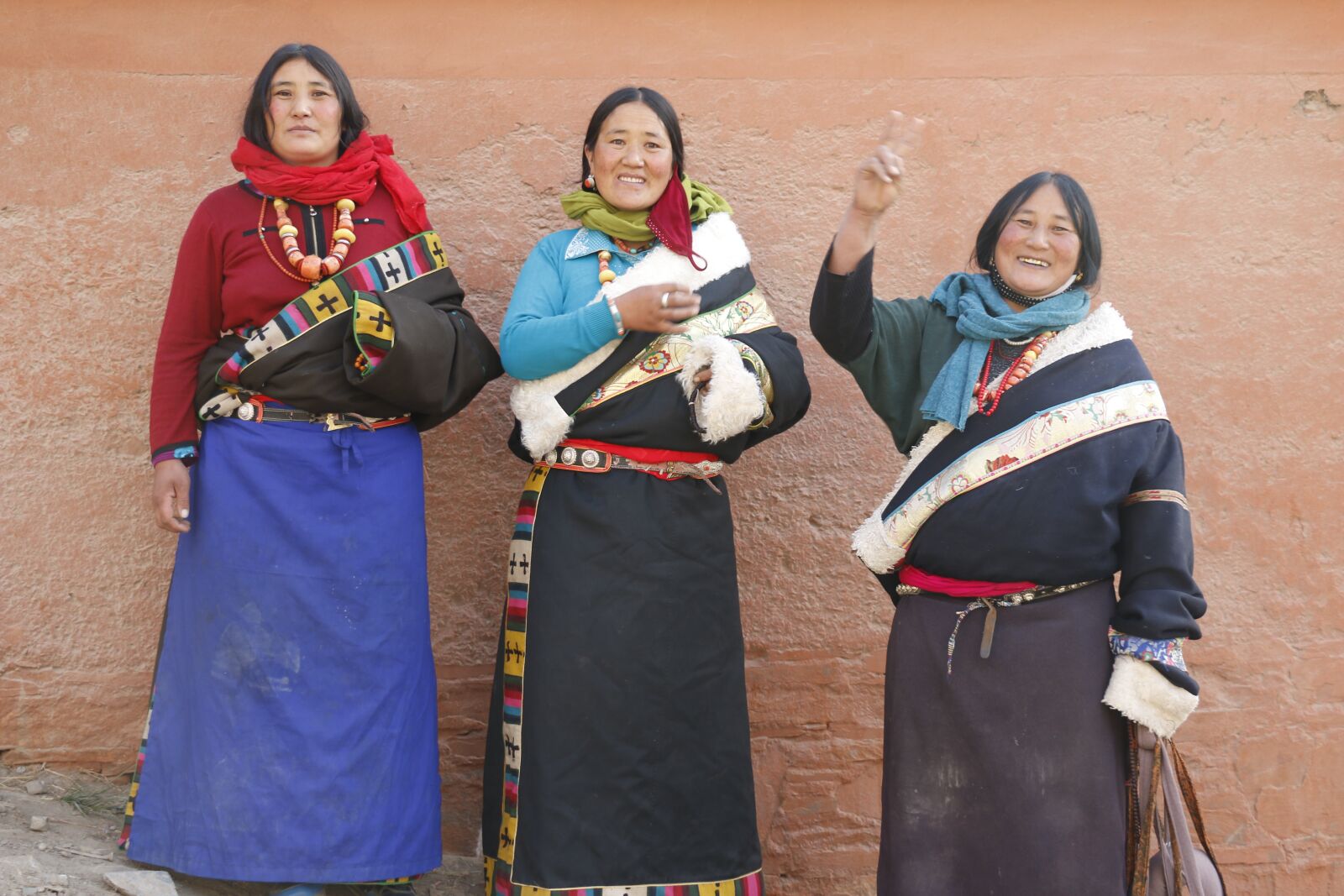 Canon EOS 70D sample photo. Tibetan, clothing, character photography