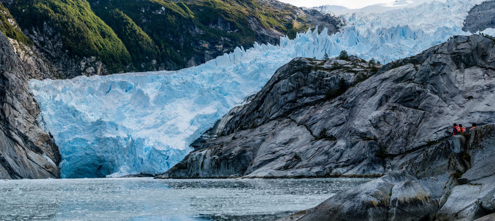 Sony FE 100-400mm F4.5-5.6 GM OSS sample photo. Glacier, patagonia, chile photography