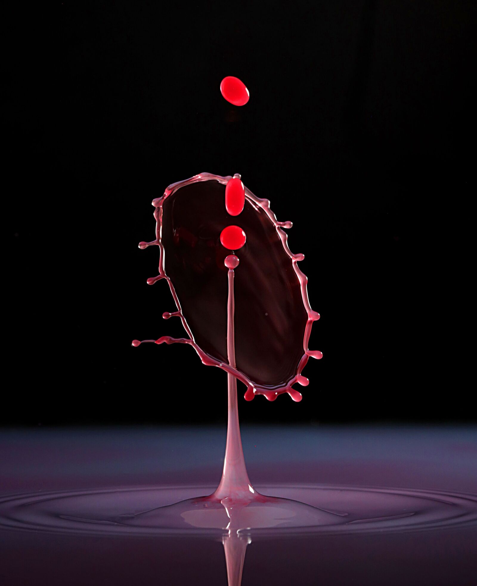 Canon EOS R sample photo. Water drop, droplets, red photography