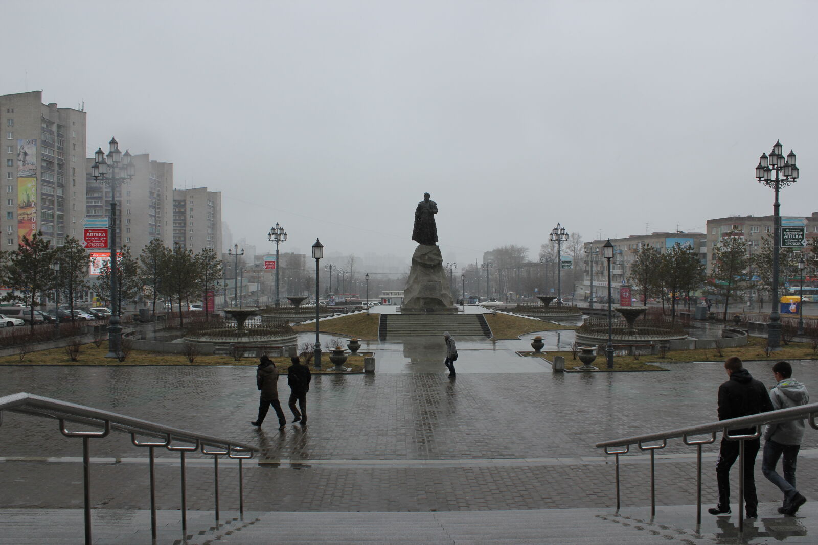 Canon EOS 550D (EOS Rebel T2i / EOS Kiss X4) sample photo. A, monument, to, the photography