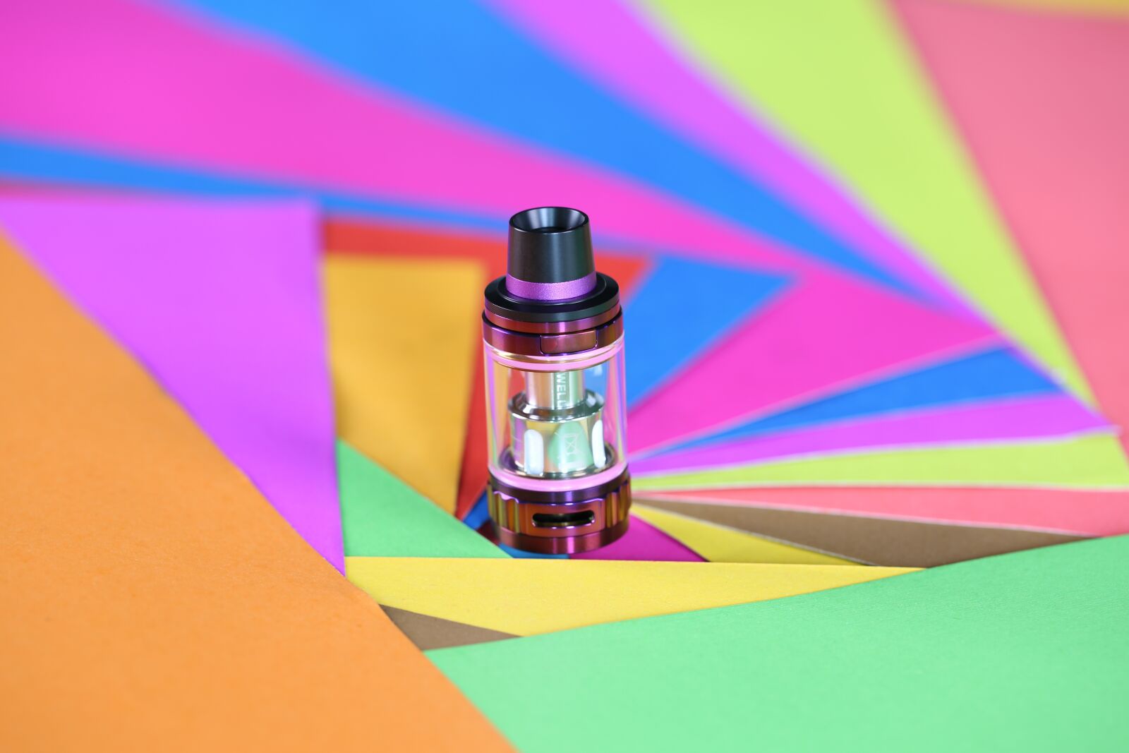 Canon EF 100mm F2.8L Macro IS USM sample photo. Vape, electronic cigarette, uwell photography