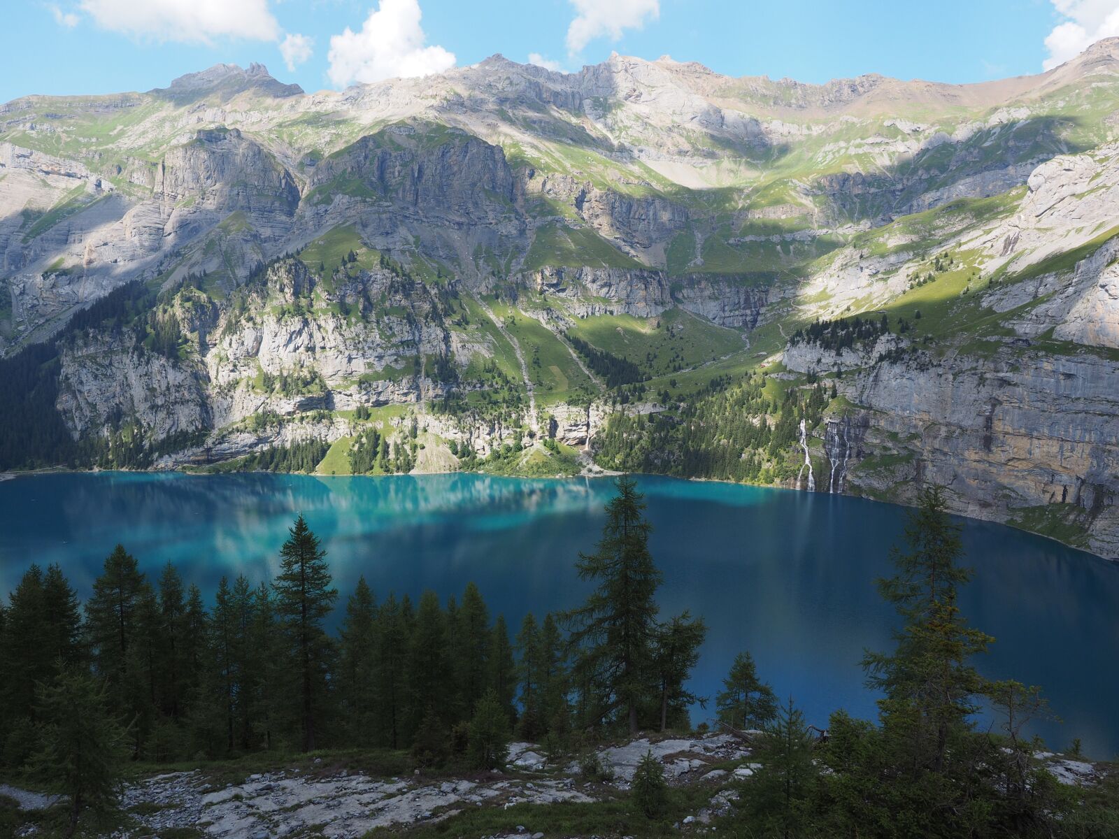 Olympus OM-D E-M1 + Olympus M.Zuiko Digital ED 12-40mm F2.8 Pro sample photo. Lake oeschinen, lake, switzerland photography