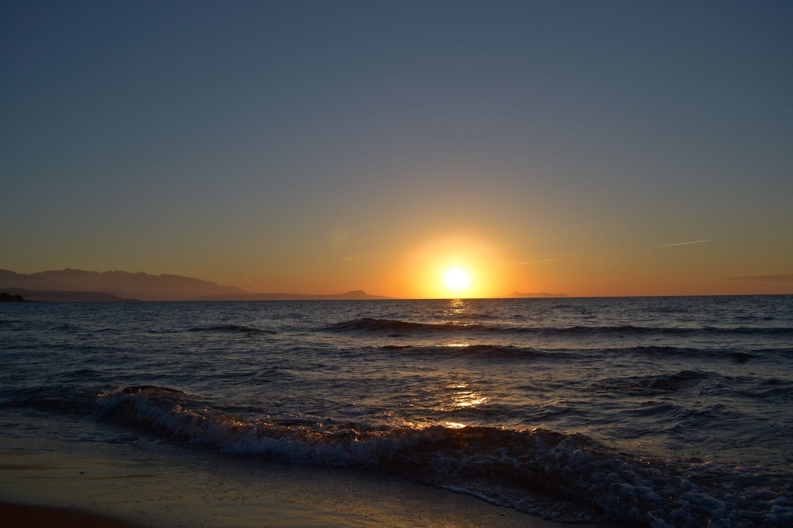 Nikon D3100 sample photo. Sun, sunset, wave photography