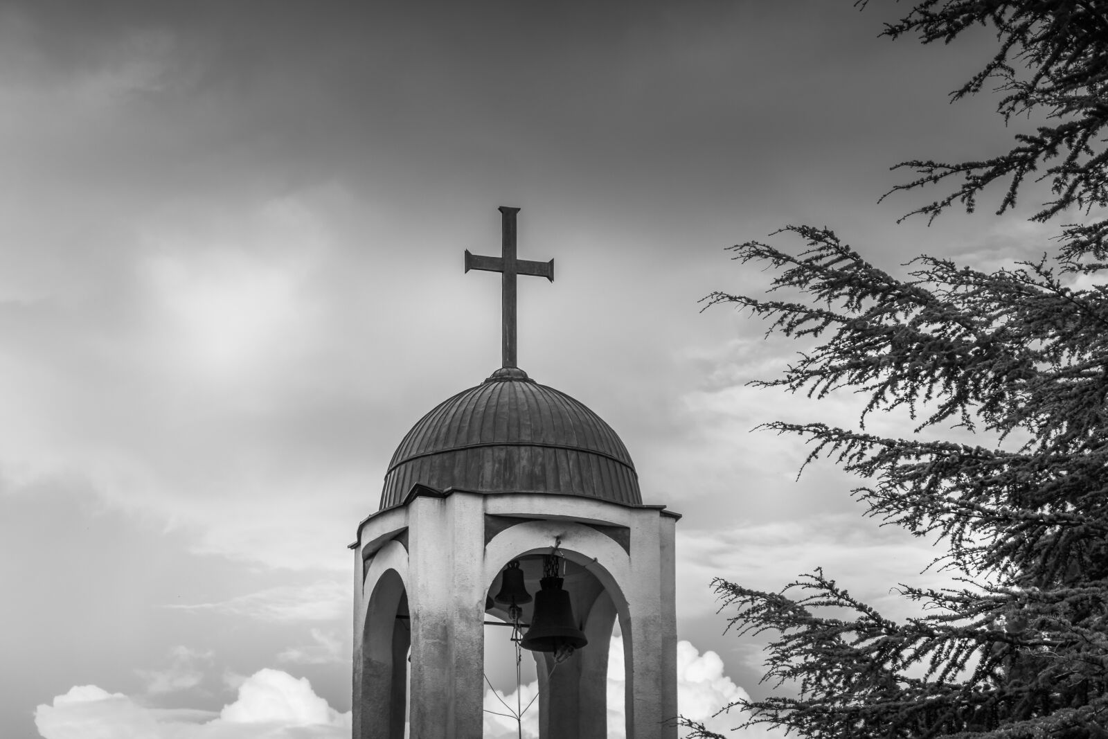 Canon EF-S 18-135mm F3.5-5.6 IS USM sample photo. Bulgaria, overview, travel photography