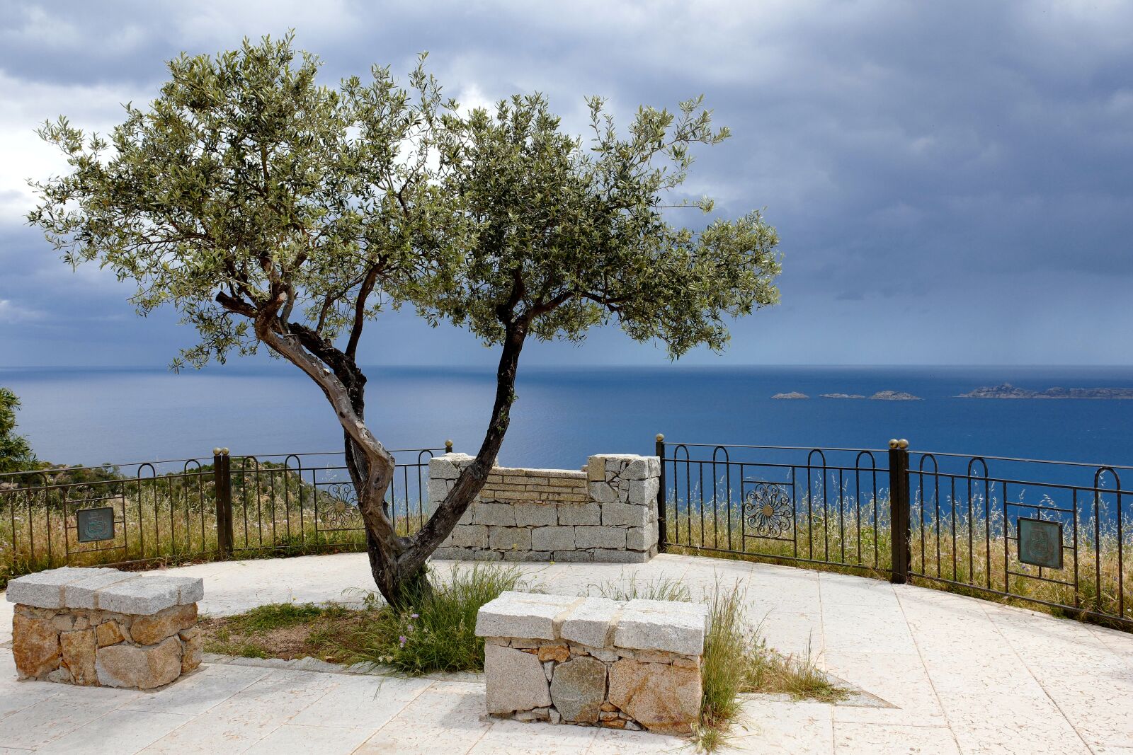 Leica CL sample photo. Sardinia, south east coast photography