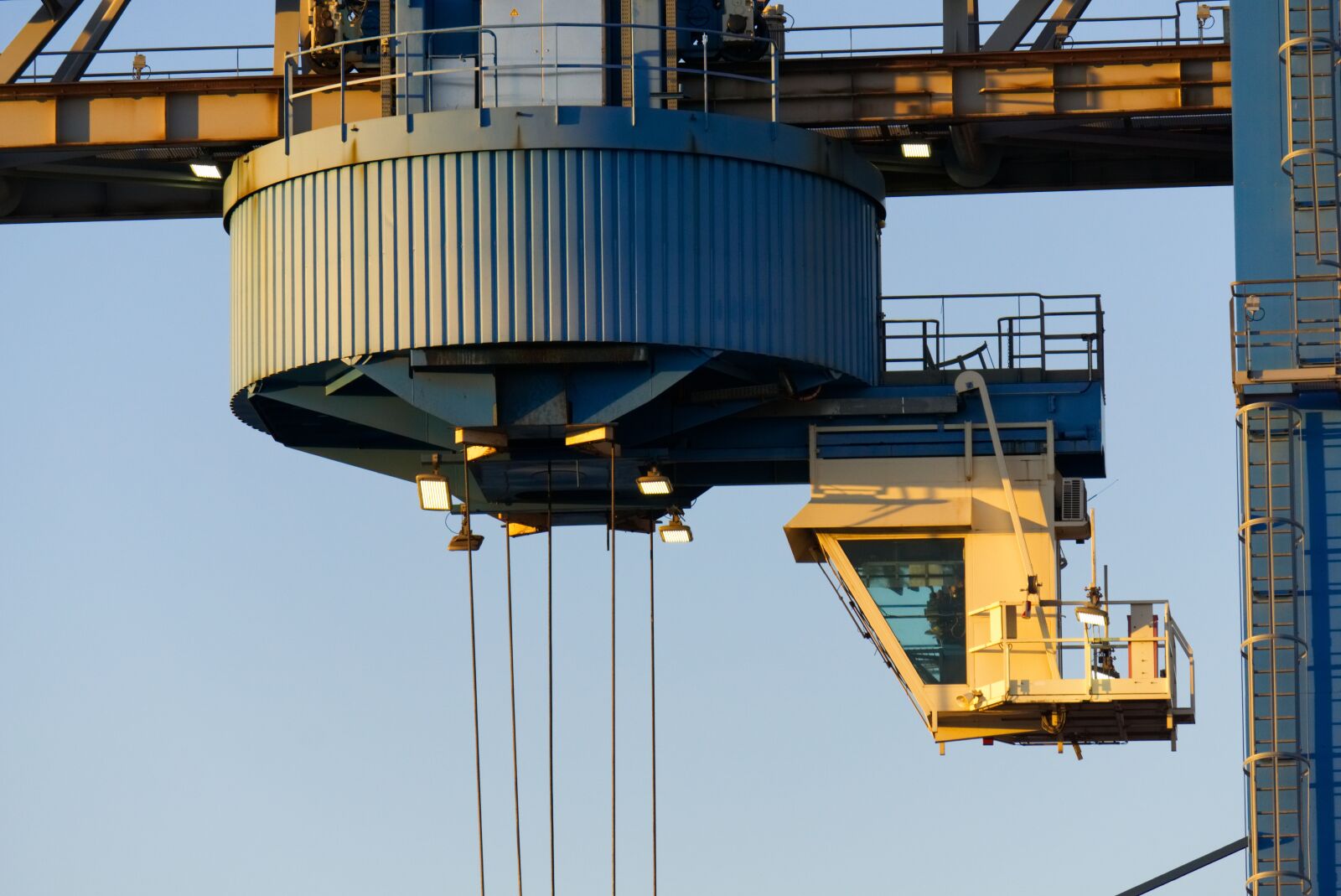 Sony a6000 sample photo. Crane, loading crane, container photography