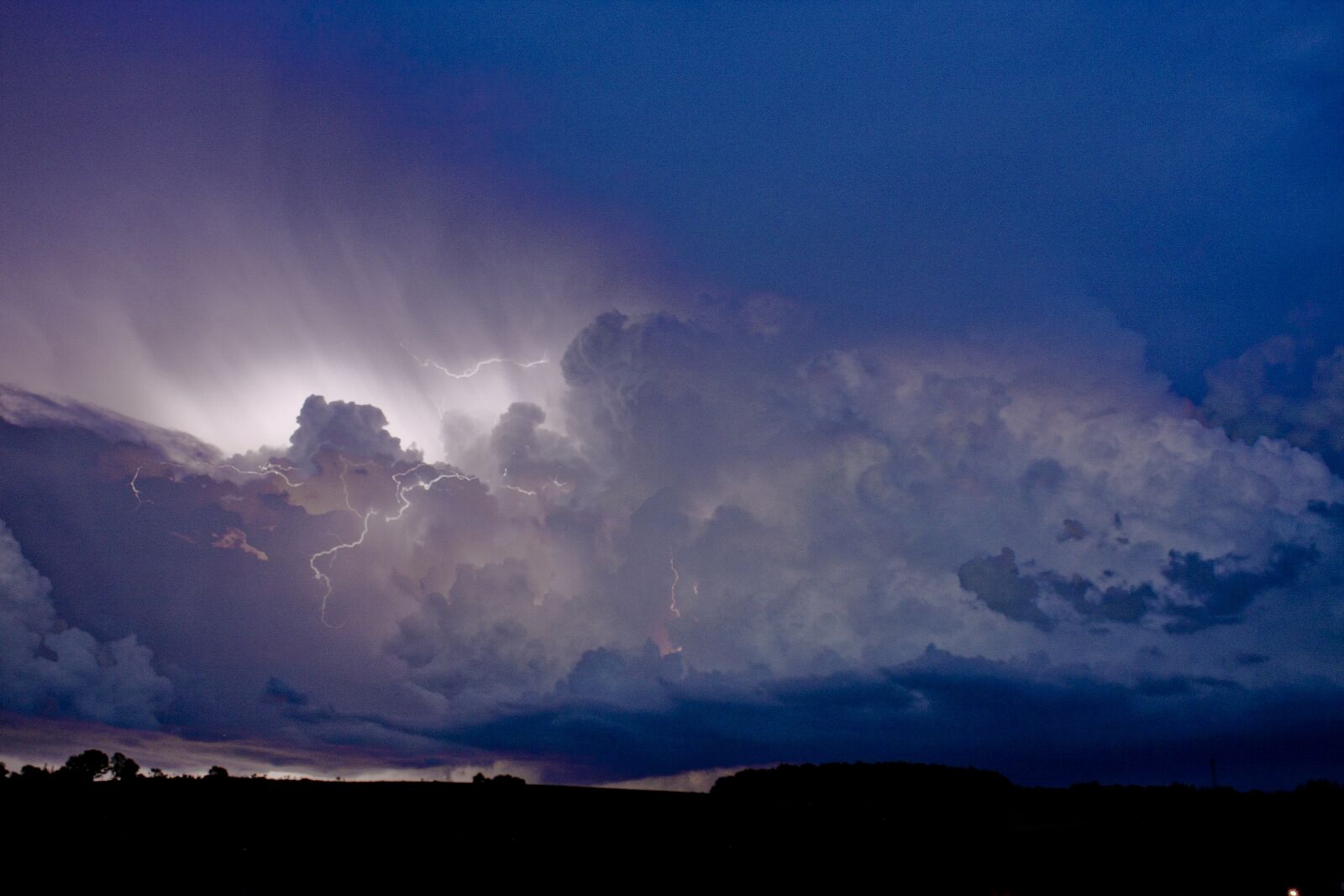 Canon EOS 40D sample photo. Lightning, thunder, storm photography