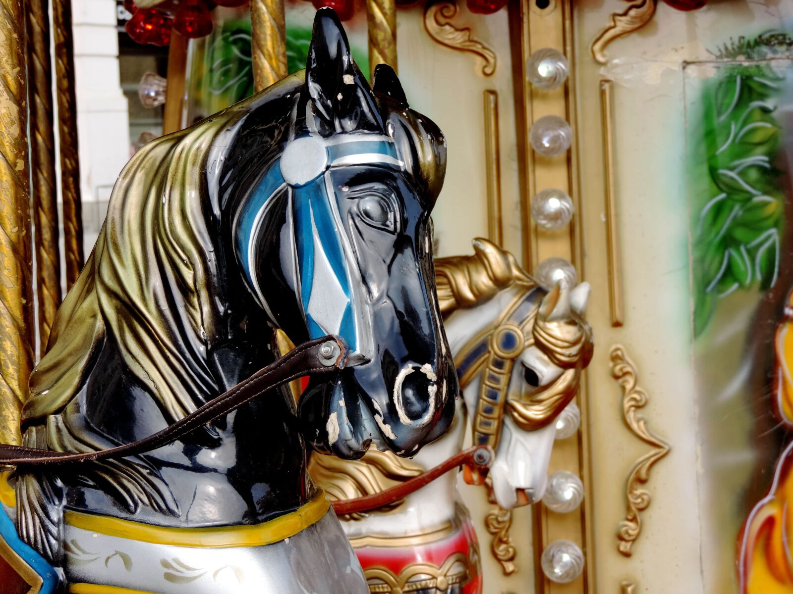 Nikon Coolpix P520 sample photo. Horse, carousel, decoration, design photography