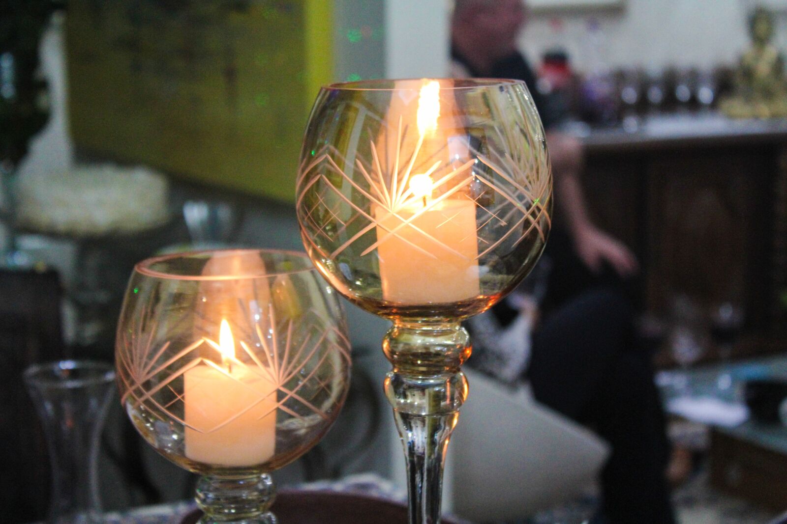 Canon EOS 1200D (EOS Rebel T5 / EOS Kiss X70 / EOS Hi) sample photo. Candles, candleholder, candlesticks photography