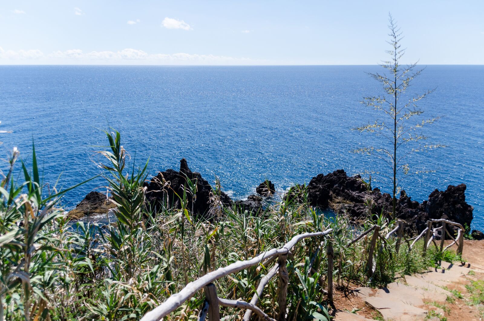 Nikon D5100 sample photo. Cliff, sea, atlantic photography