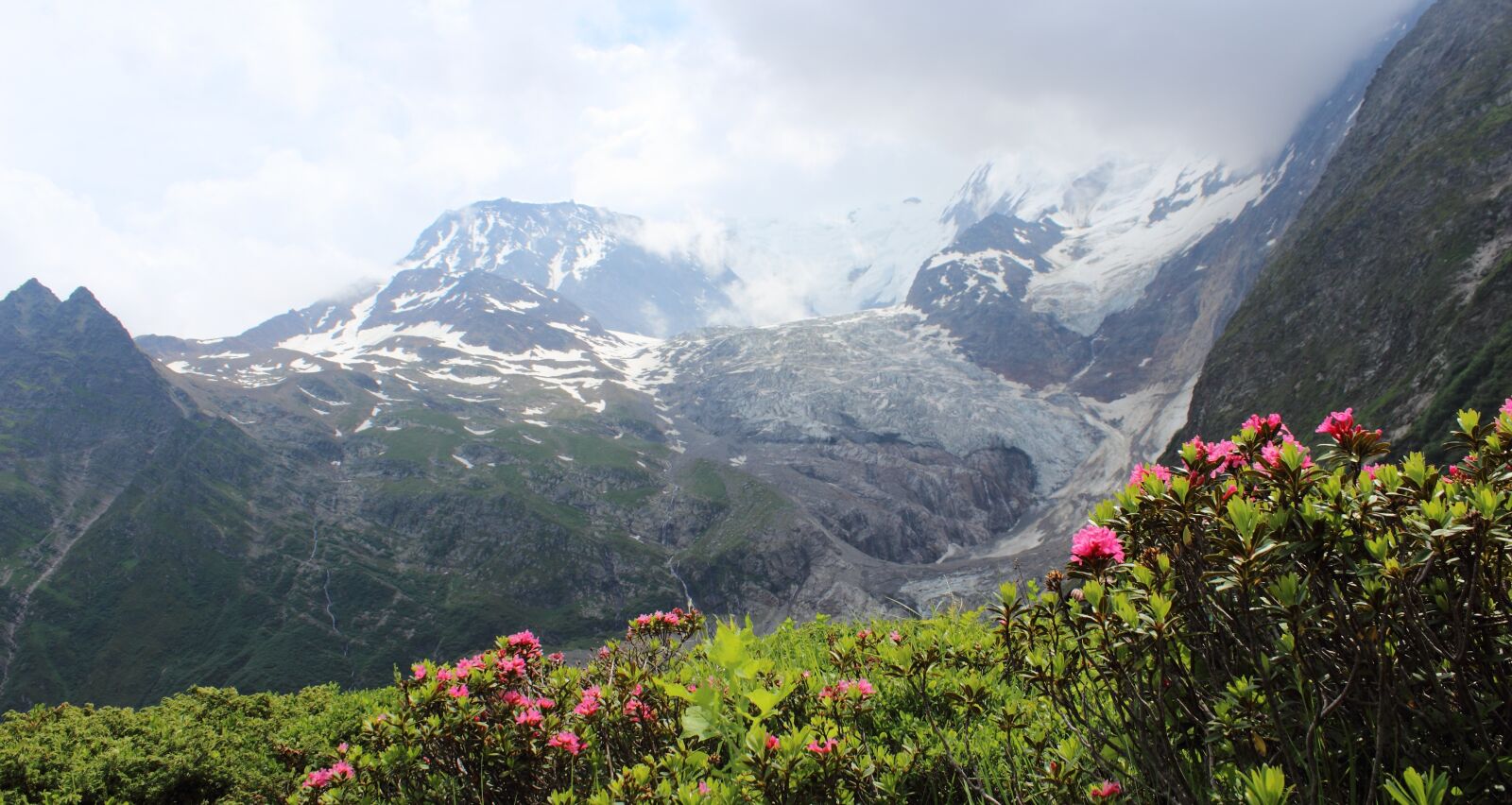 Canon EOS 600D (Rebel EOS T3i / EOS Kiss X5) sample photo. Mont blanc, tour mont photography