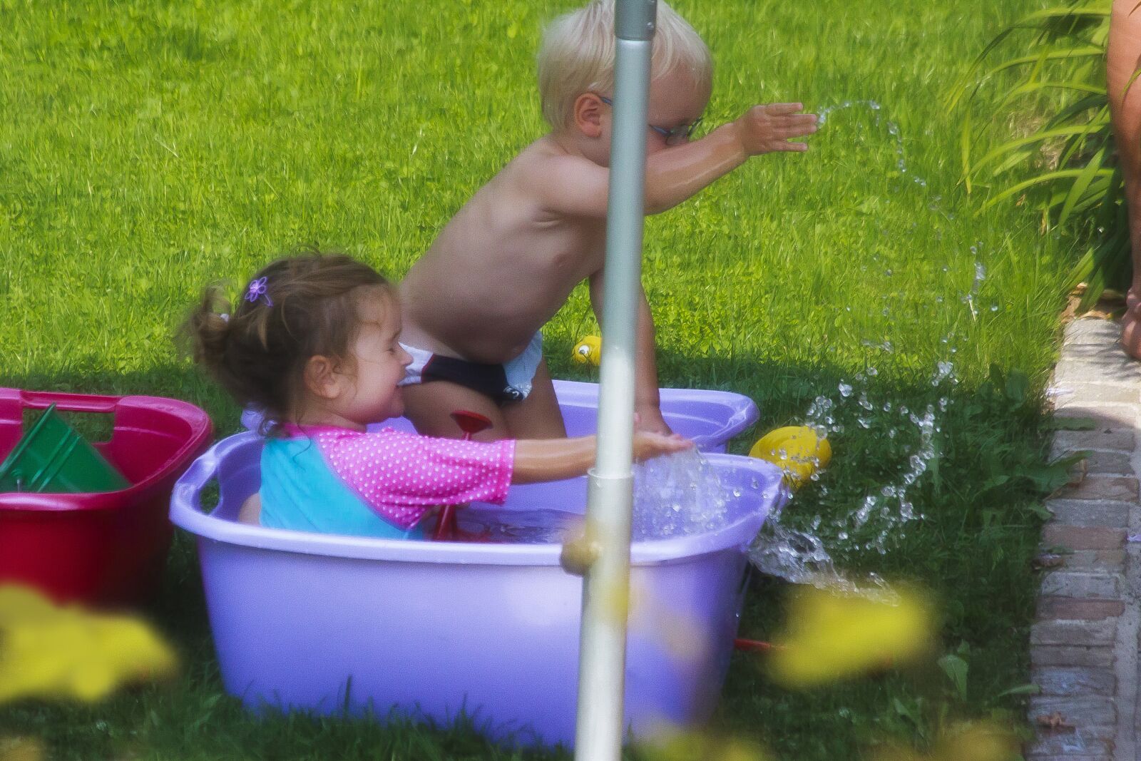 Canon EOS 50D sample photo. Children, swim, in the photography