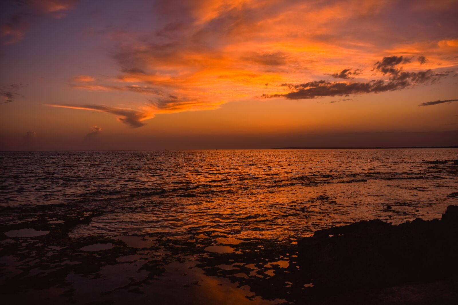 Nikon D3300 sample photo. Sunset, sea, clouds photography