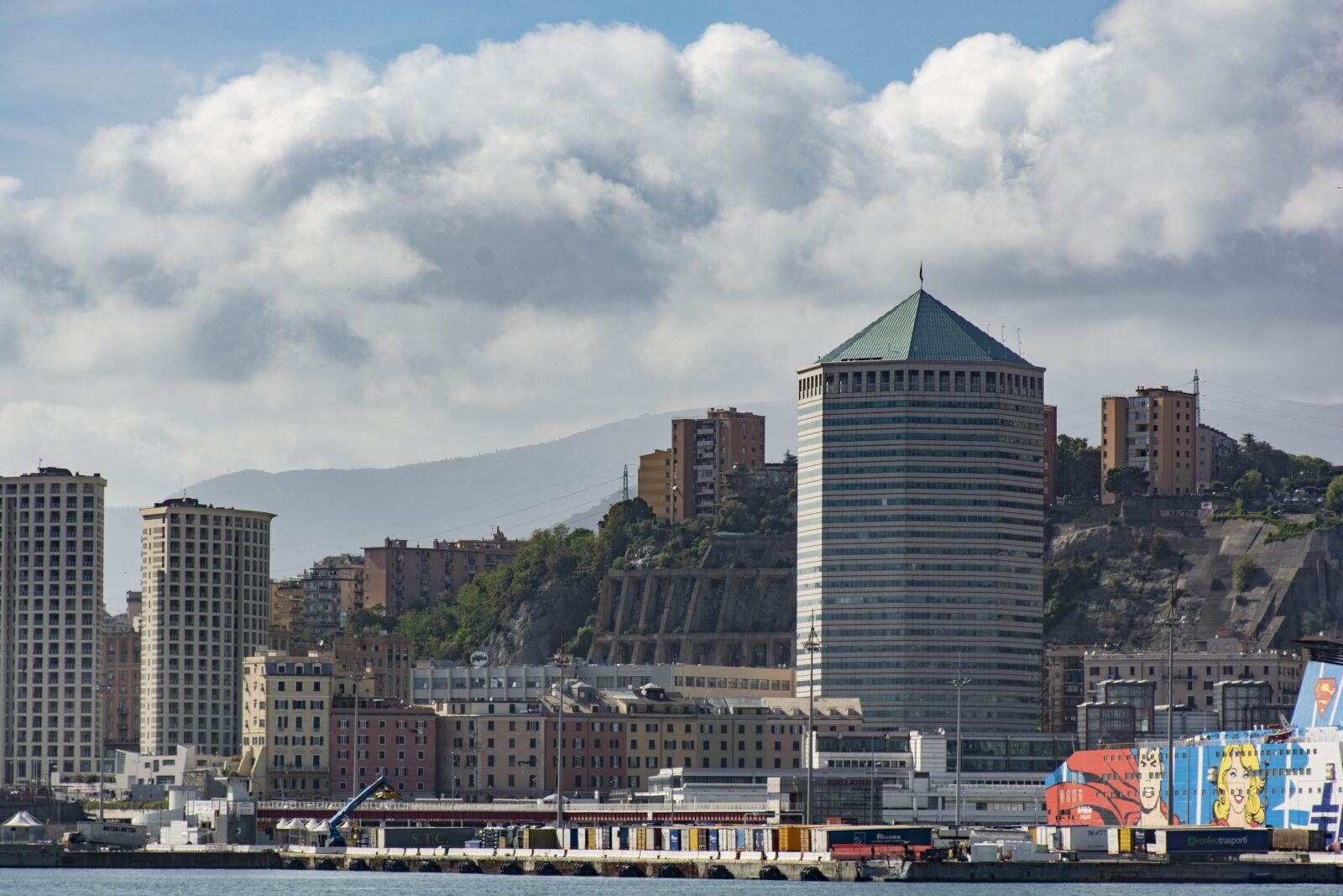 Nikon D7100 sample photo. Genoa, porto, sea photography