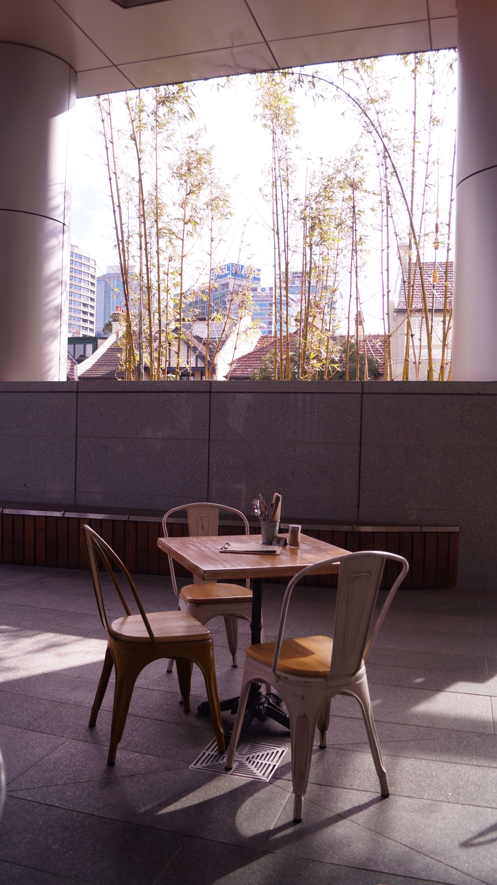 Sony SLT-A37 sample photo. Cafe, chairs, table photography