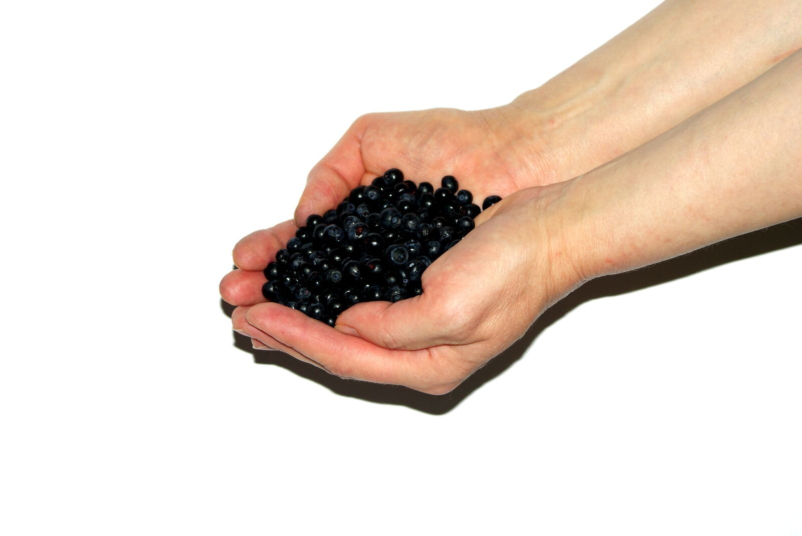 Sony Alpha DSLR-A200 sample photo. Berries, jagoda, fruit photography