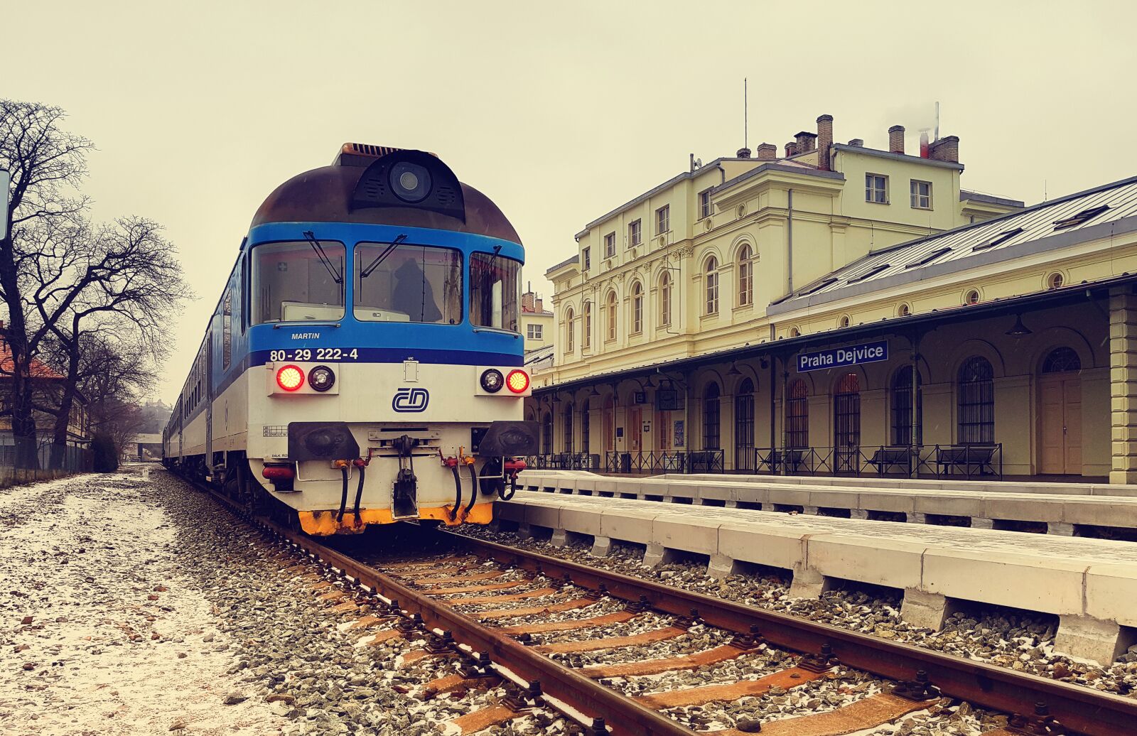 Samsung Galaxy S7 Edge sample photo. Train, locomotive, railway photography