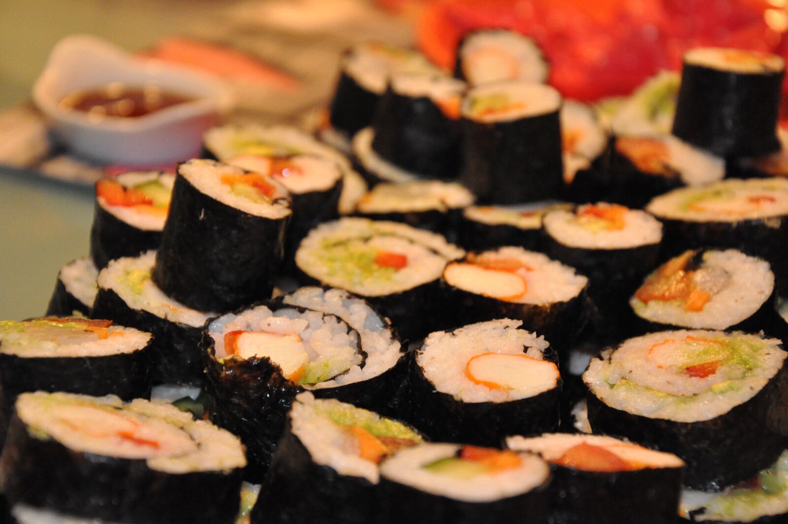 Nikon D90 sample photo. Sushi, japanese, homemade photography