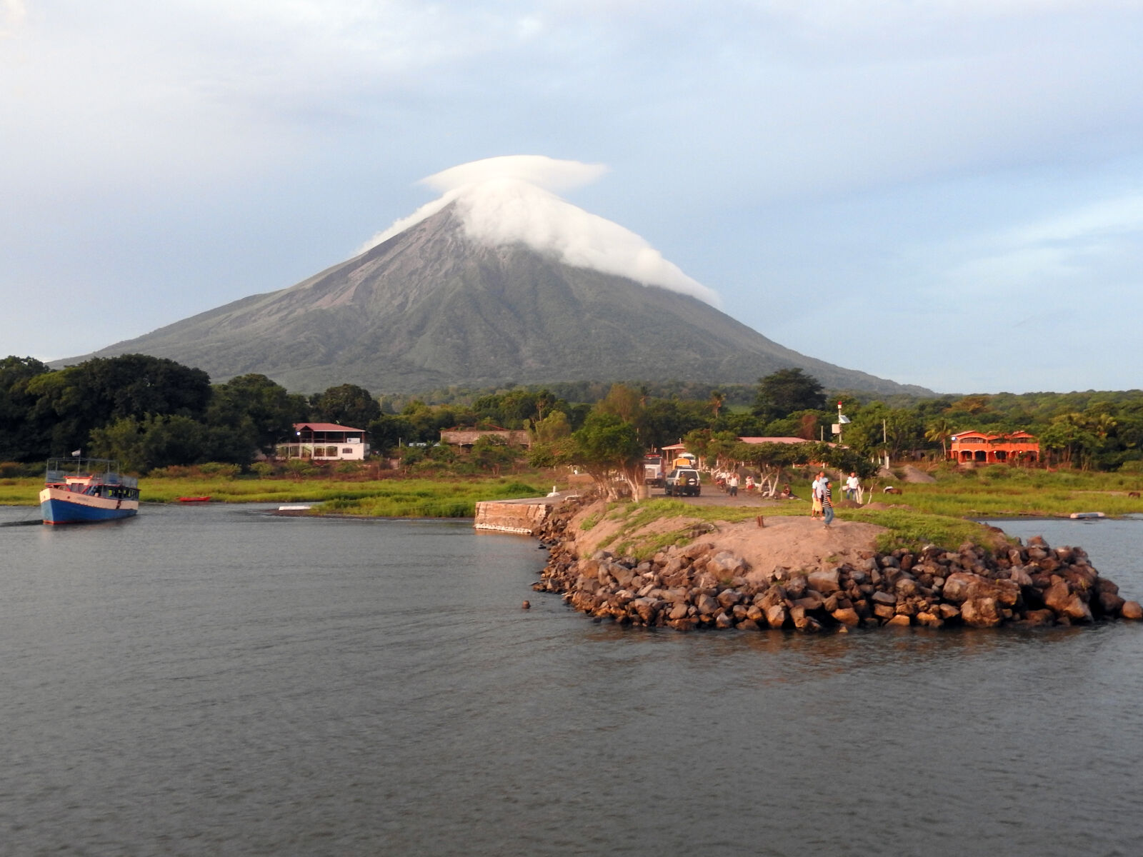 Nikon Coolpix P610 sample photo. Concepcion, isla, d, ometepe photography