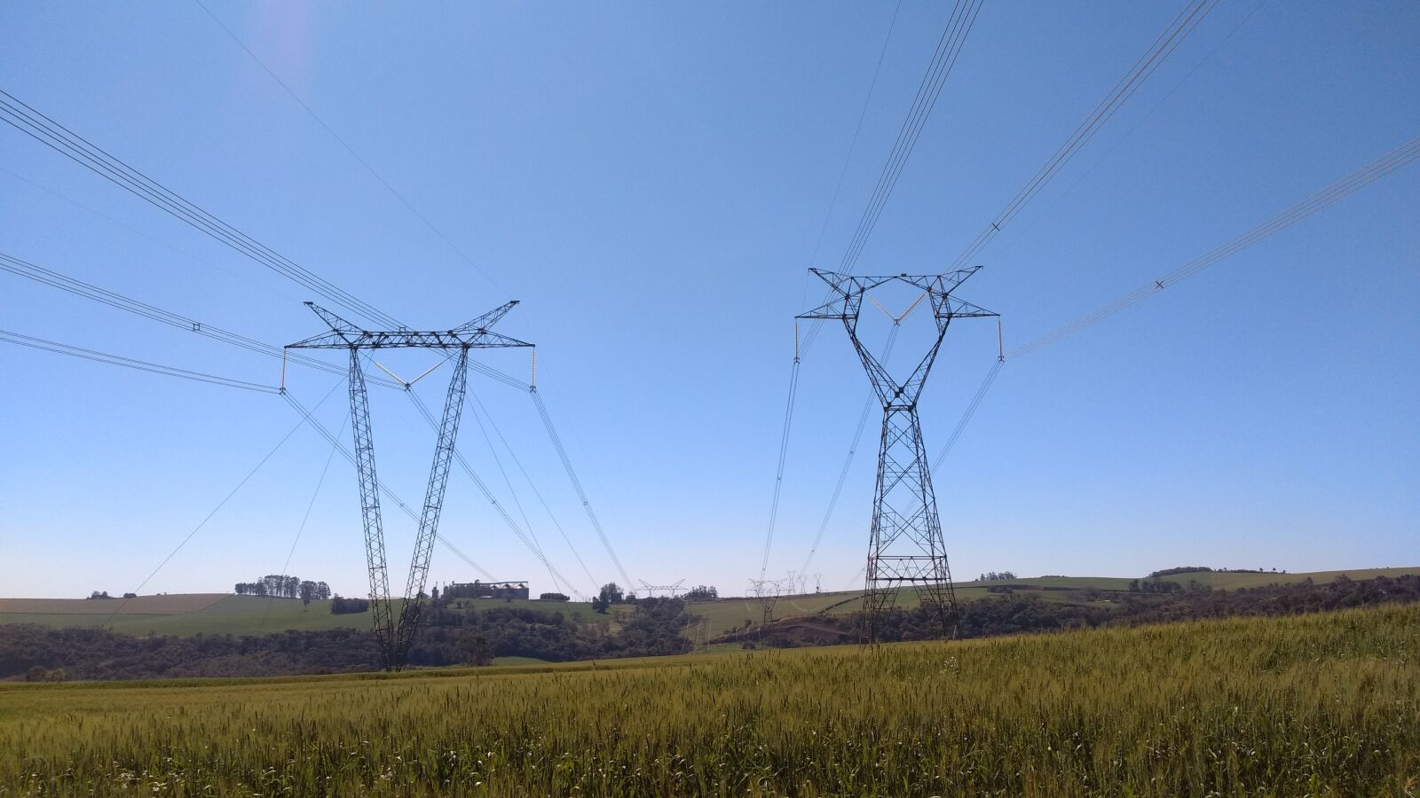 Motorola ONE sample photo. Electricity, tower, energy photography