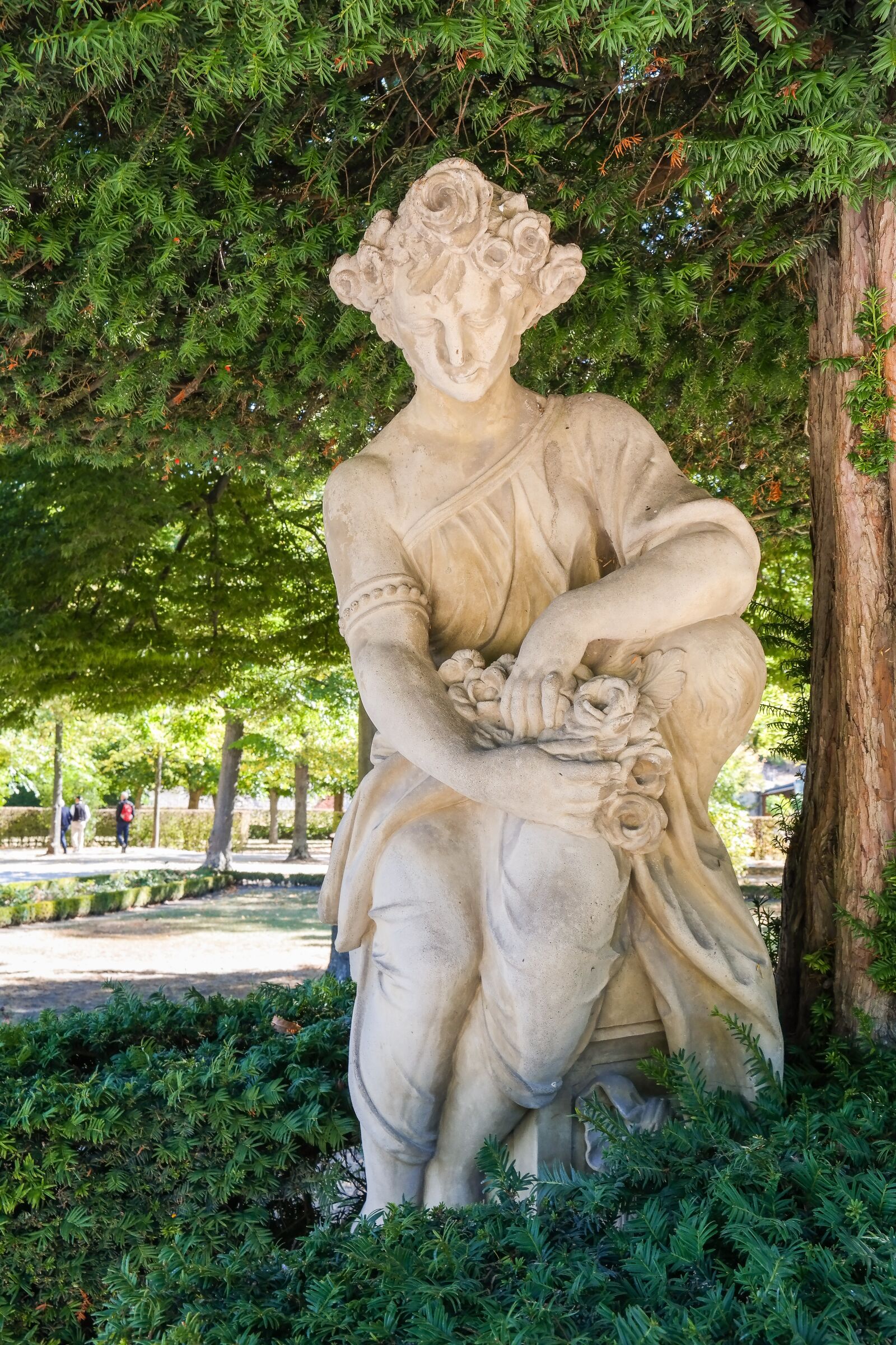 Samsung NX300 sample photo. Stone figure, statue, female photography