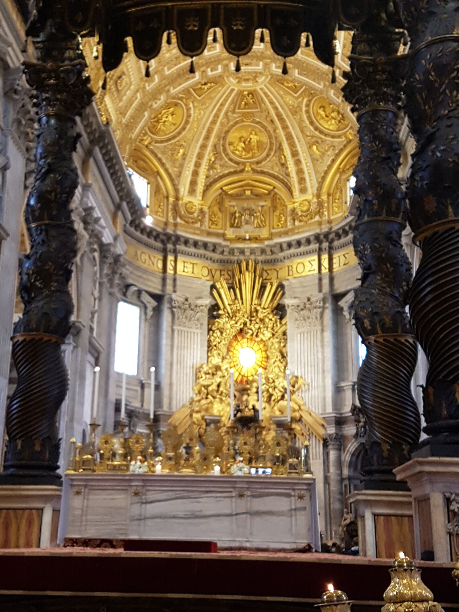 Samsung Galaxy S7 sample photo. Minerva, church, altar photography