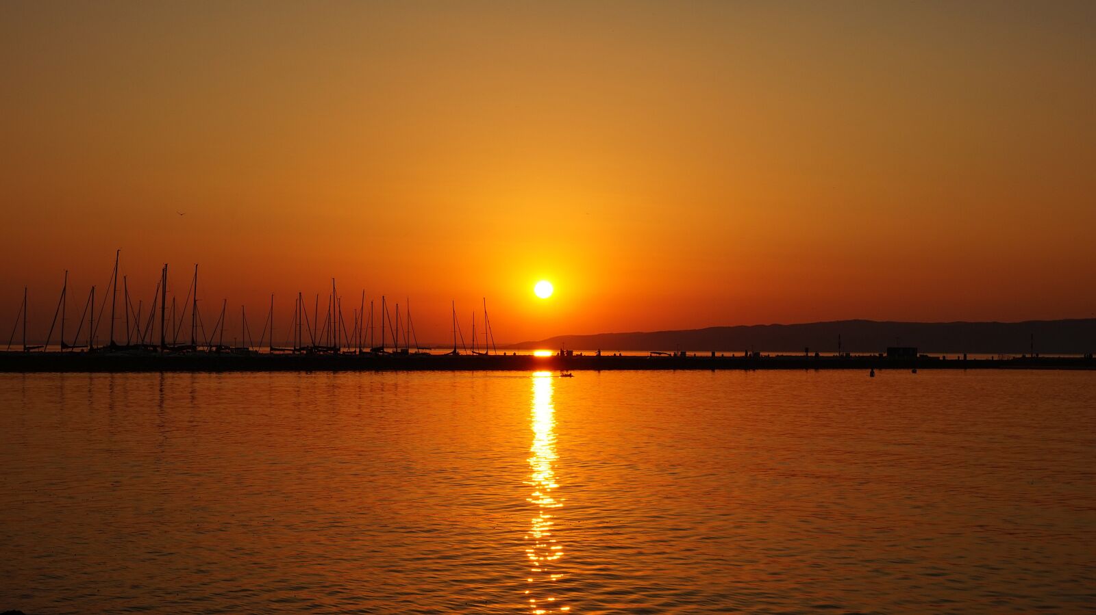 Sony Alpha a5000 (ILCE 5000) sample photo. Sunset, lake balaton, balaton photography