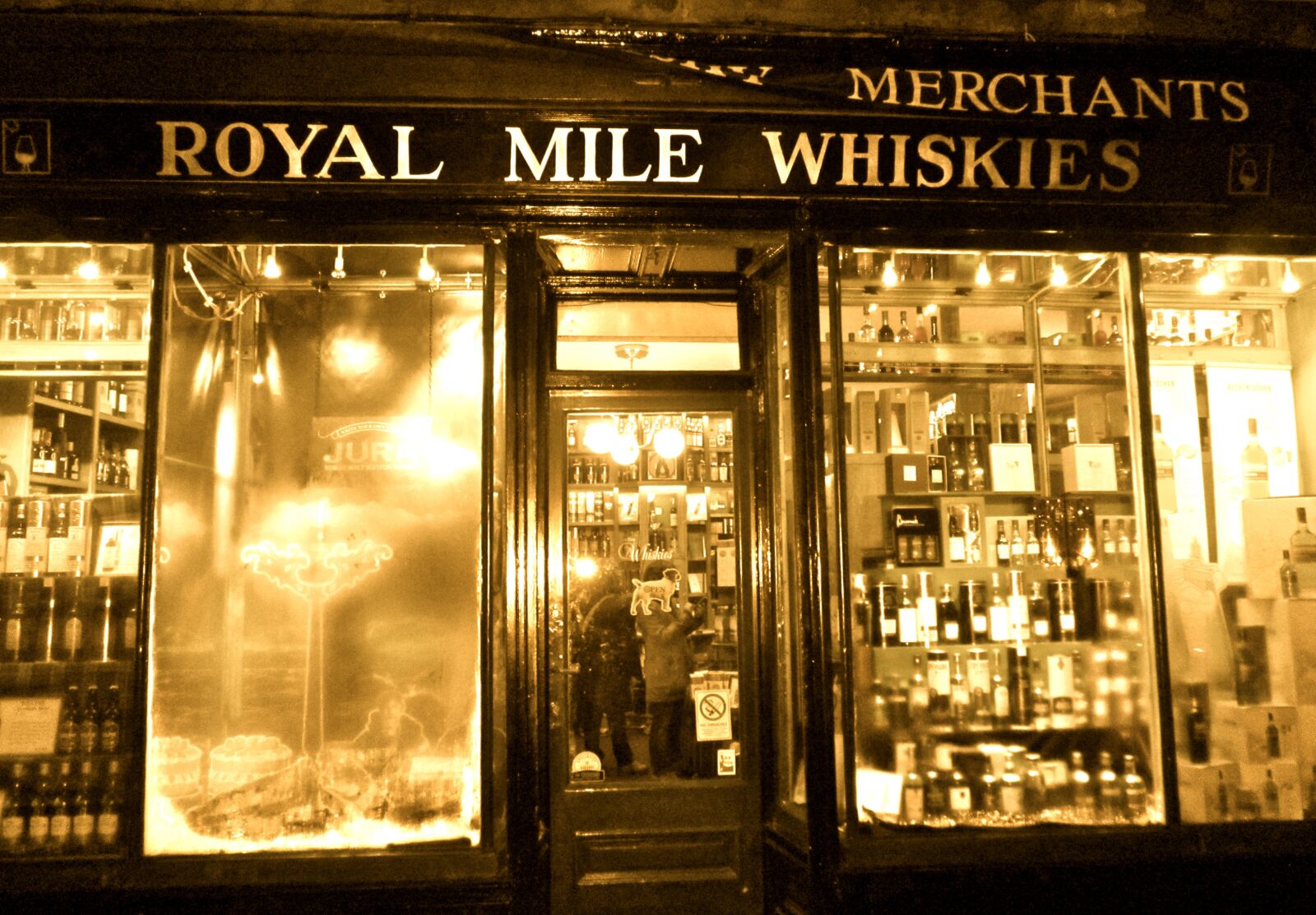Canon PowerShot A3300 IS sample photo. Whisky, scottland, shop photography