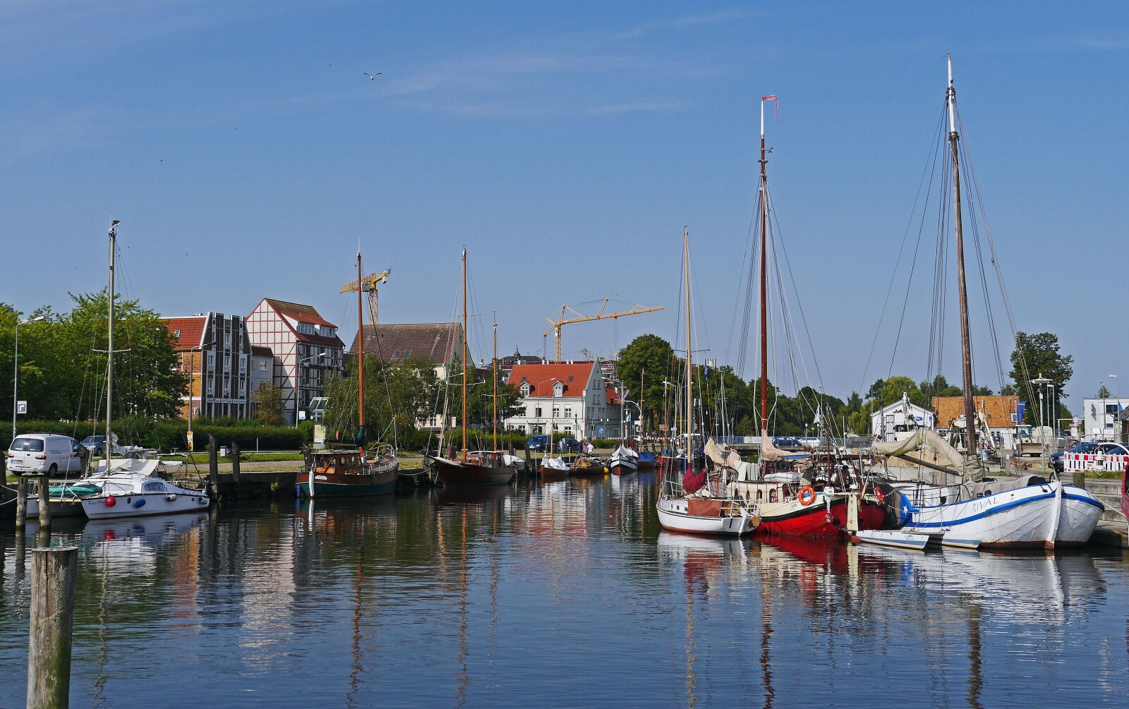 Panasonic Lumix DMC-GH3 sample photo. Greifswald, harbour museum, ryck photography