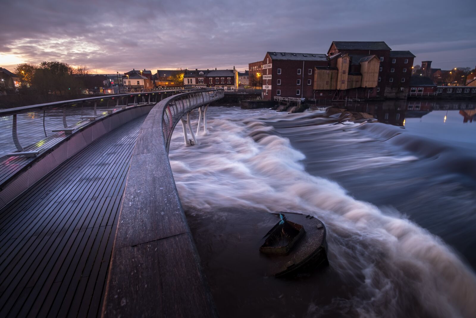 Fujifilm X-T2 sample photo. Millenium bridge, castleford, yorkshire photography