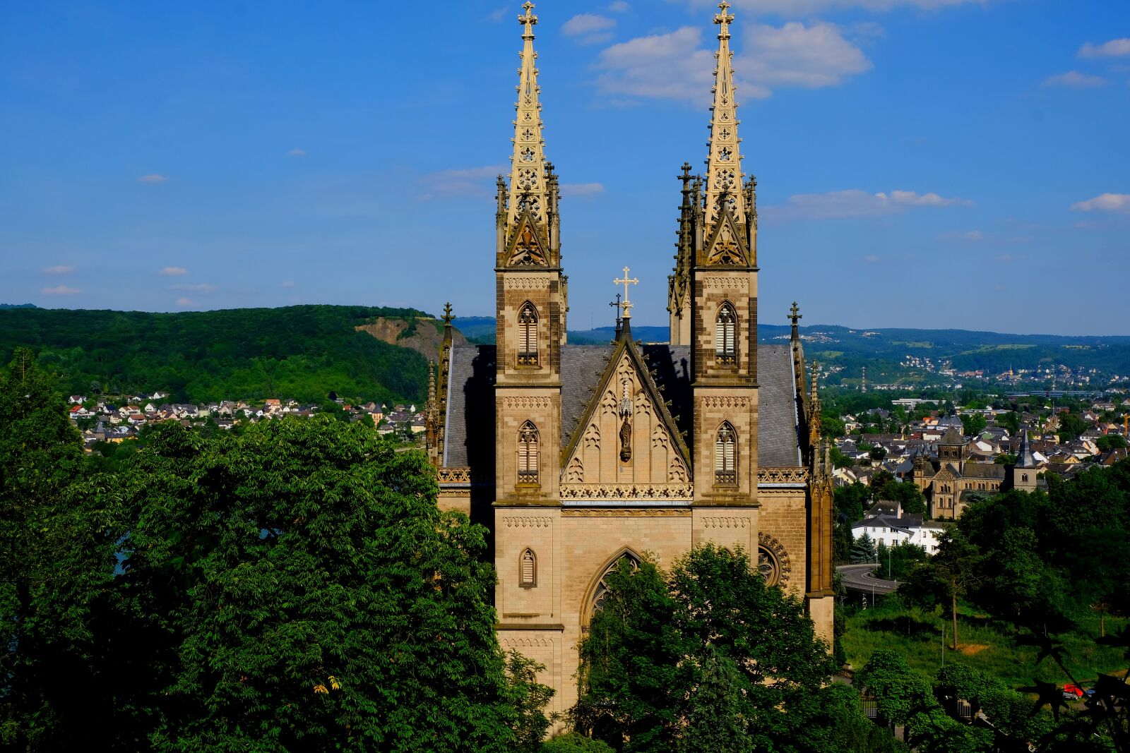Fujifilm X-T20 sample photo. Church, appolinaris church, remagen photography
