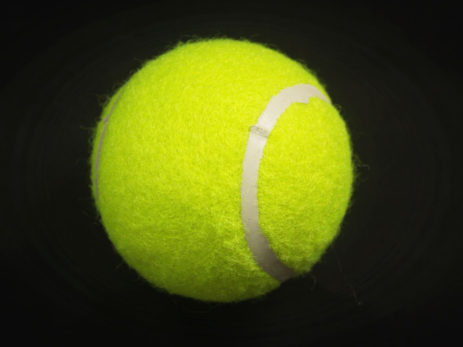 Olympus E-300 (EVOLT E-300) sample photo. Action, athlete, ball, black photography