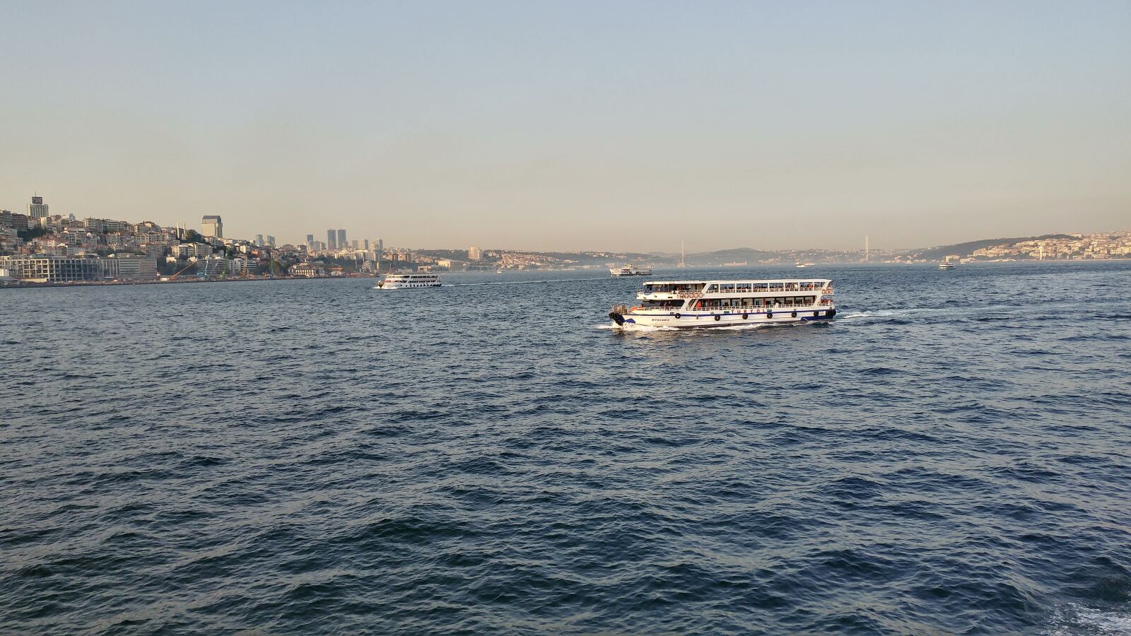 LG G5 sample photo. Sea, water, seashore, harbor photography