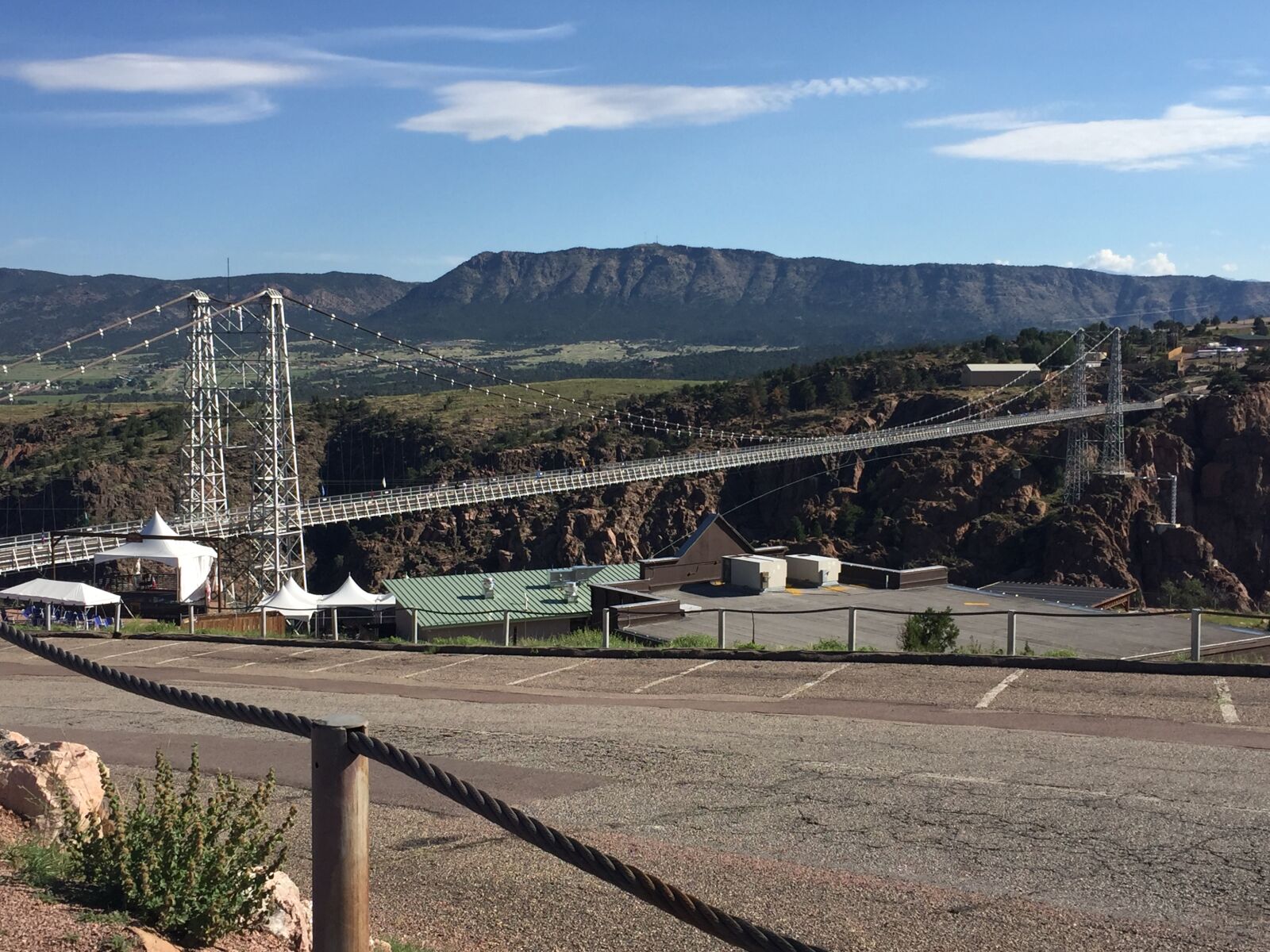 iPhone 6 back camera 4.15mm f/2.2 sample photo. Royal, george, bridge, co photography