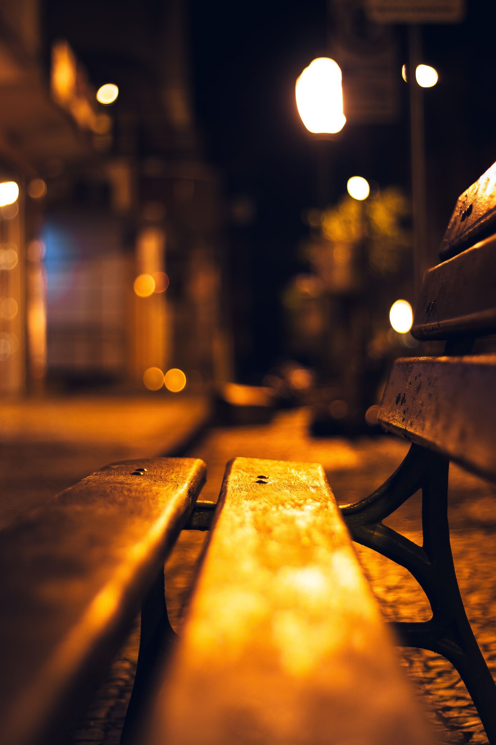 Canon EF 50mm F1.8 STM sample photo. Bench, focus, bokeh photography