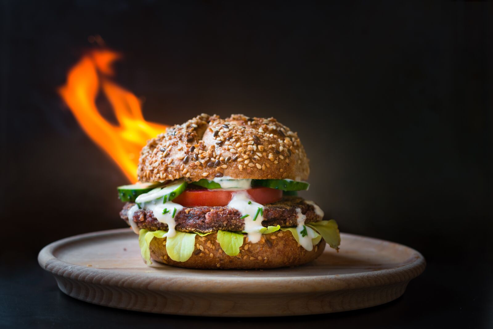 Nikon D7200 sample photo. Burger, eat, sharp photography