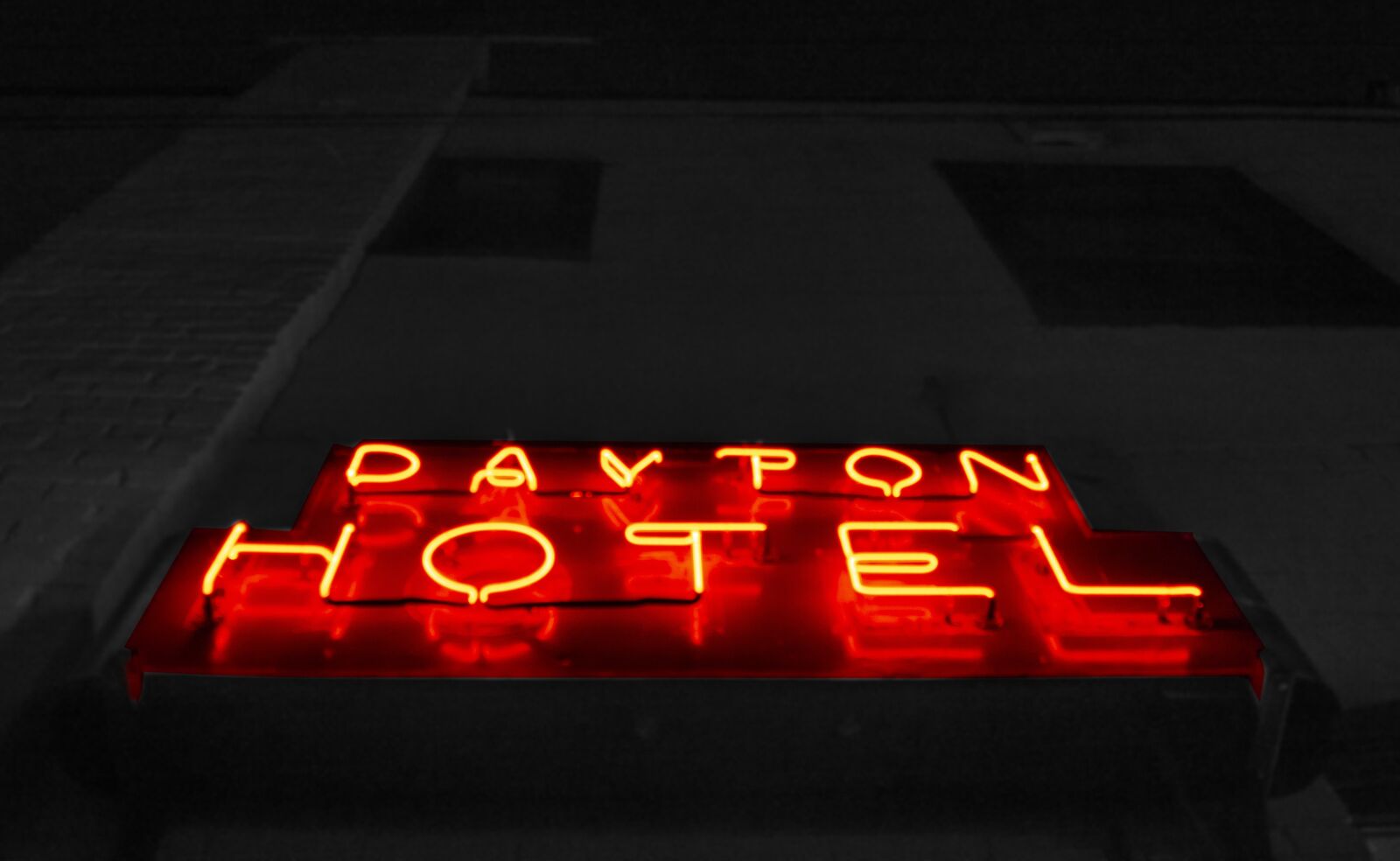 Nikon D3200 sample photo. Neon sign, neon, contrast photography