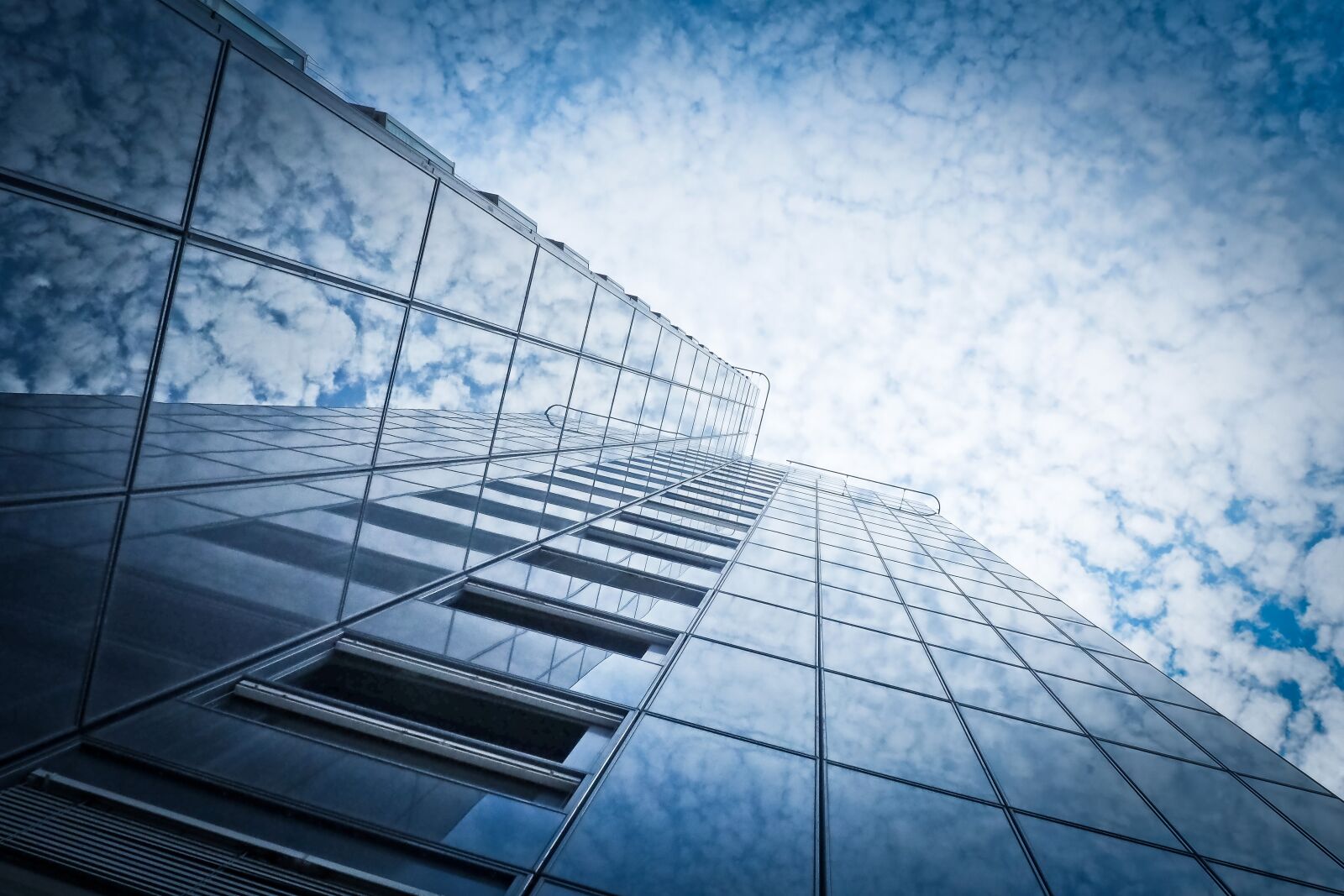 Olympus OM-D E-M10 sample photo. Architecture, glass, modern photography