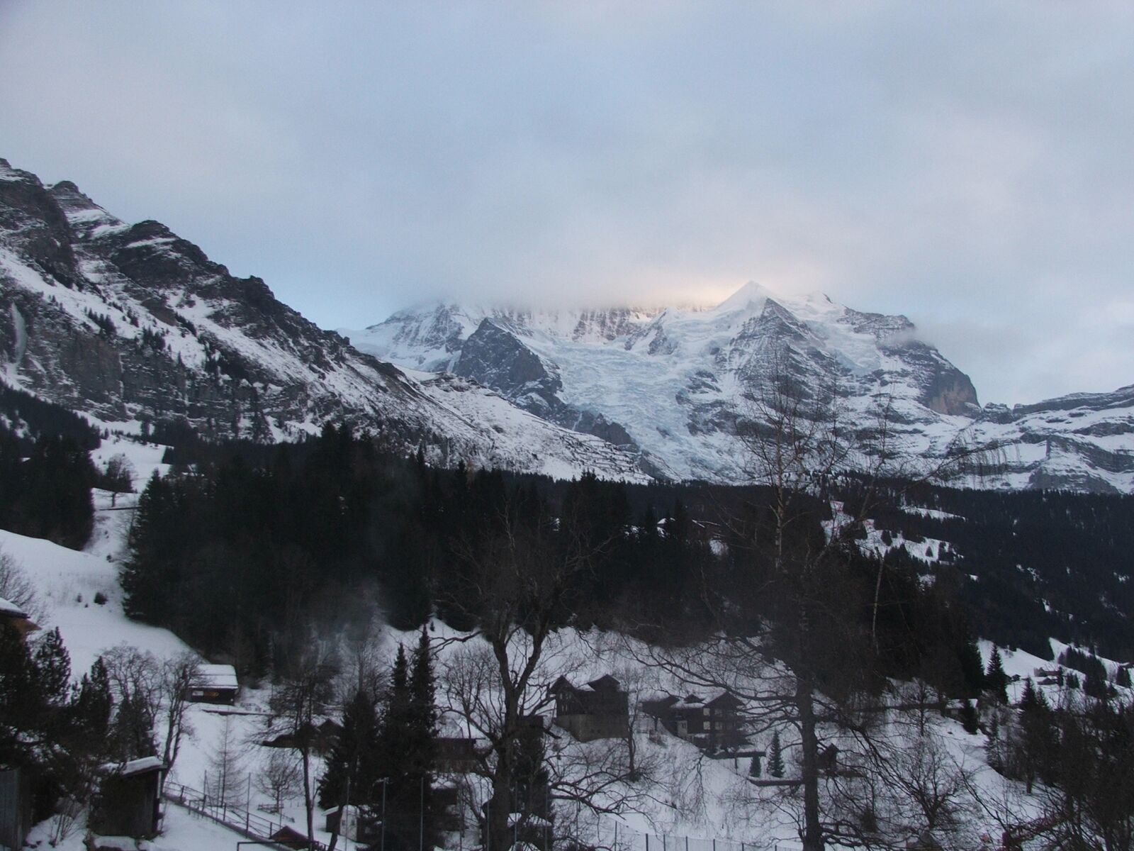 Fujifilm FinePix S5500 sample photo. Jungfrau, mountain, winter photography