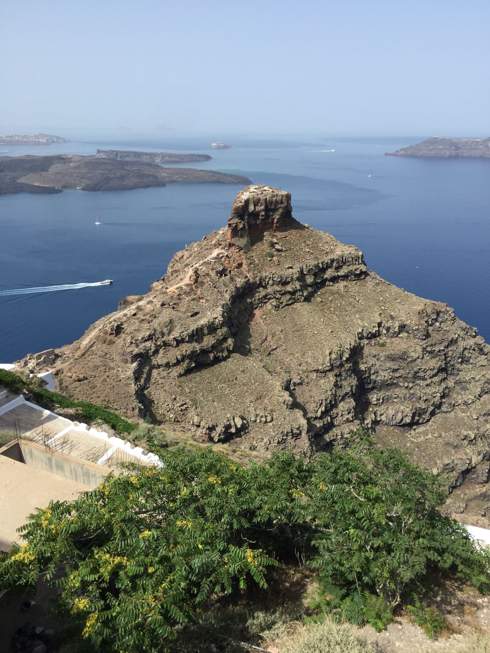iPhone 6 Plus back camera 4.15mm f/2.2 sample photo. Santorini, ocean, island photography