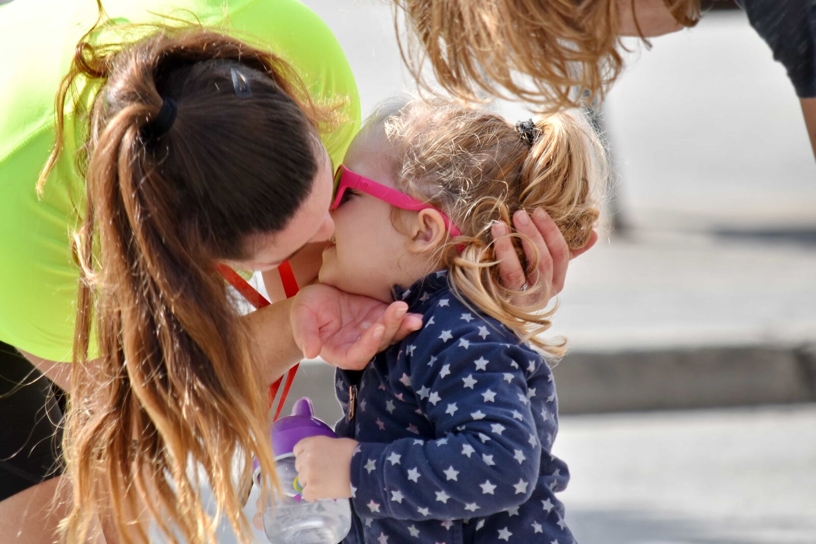 Nikon D5500 sample photo. Child, daughter, family, kiss photography