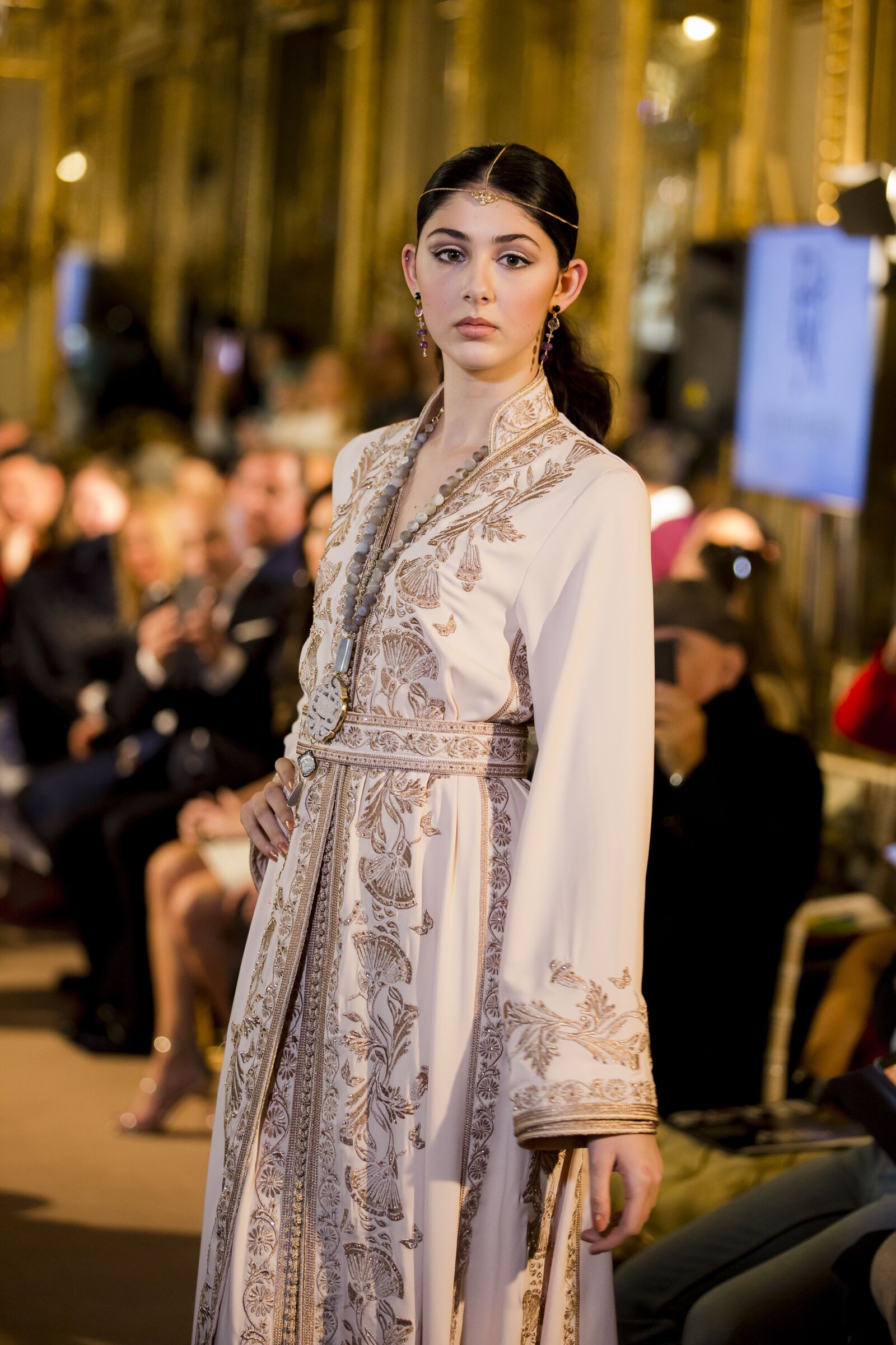 Canon EOS 5D Mark III sample photo. Arabfashion, portrait, model photography
