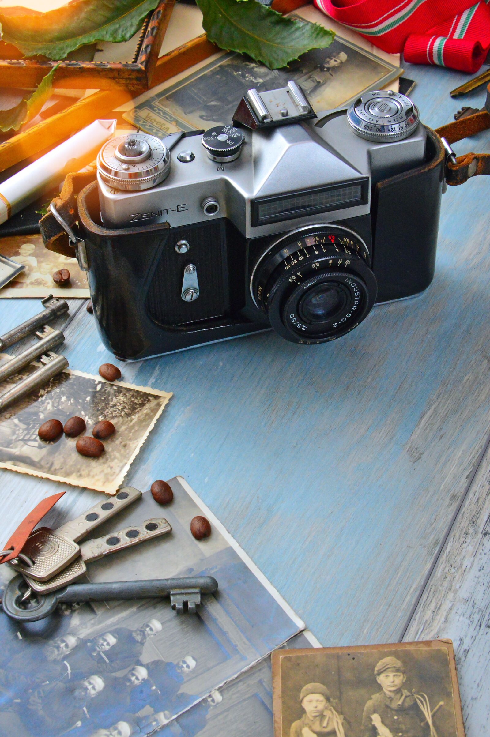 Nikon D3200 sample photo. Old, old camera, camera photography