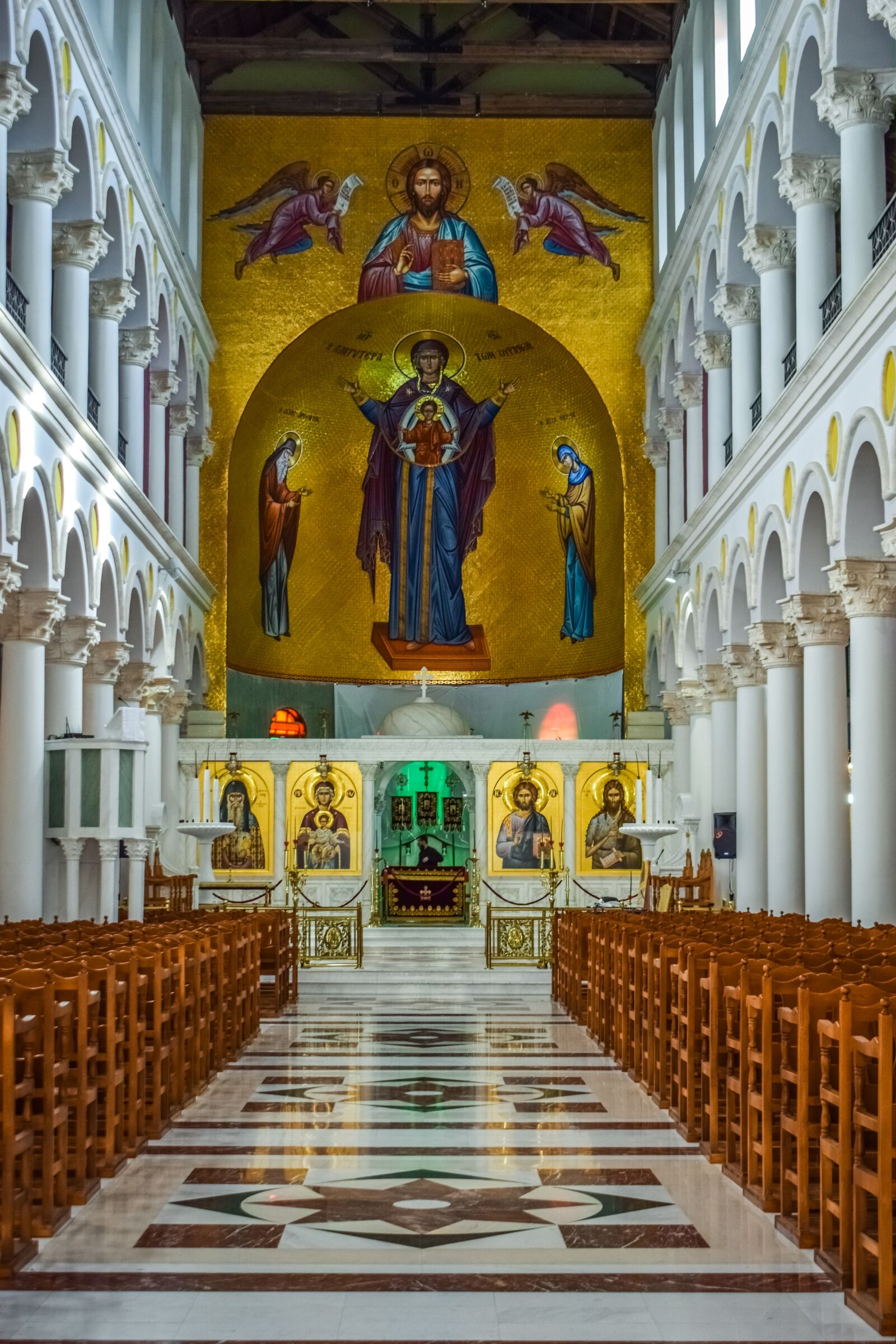 Nikon D3300 sample photo. Church, interior, architecture photography