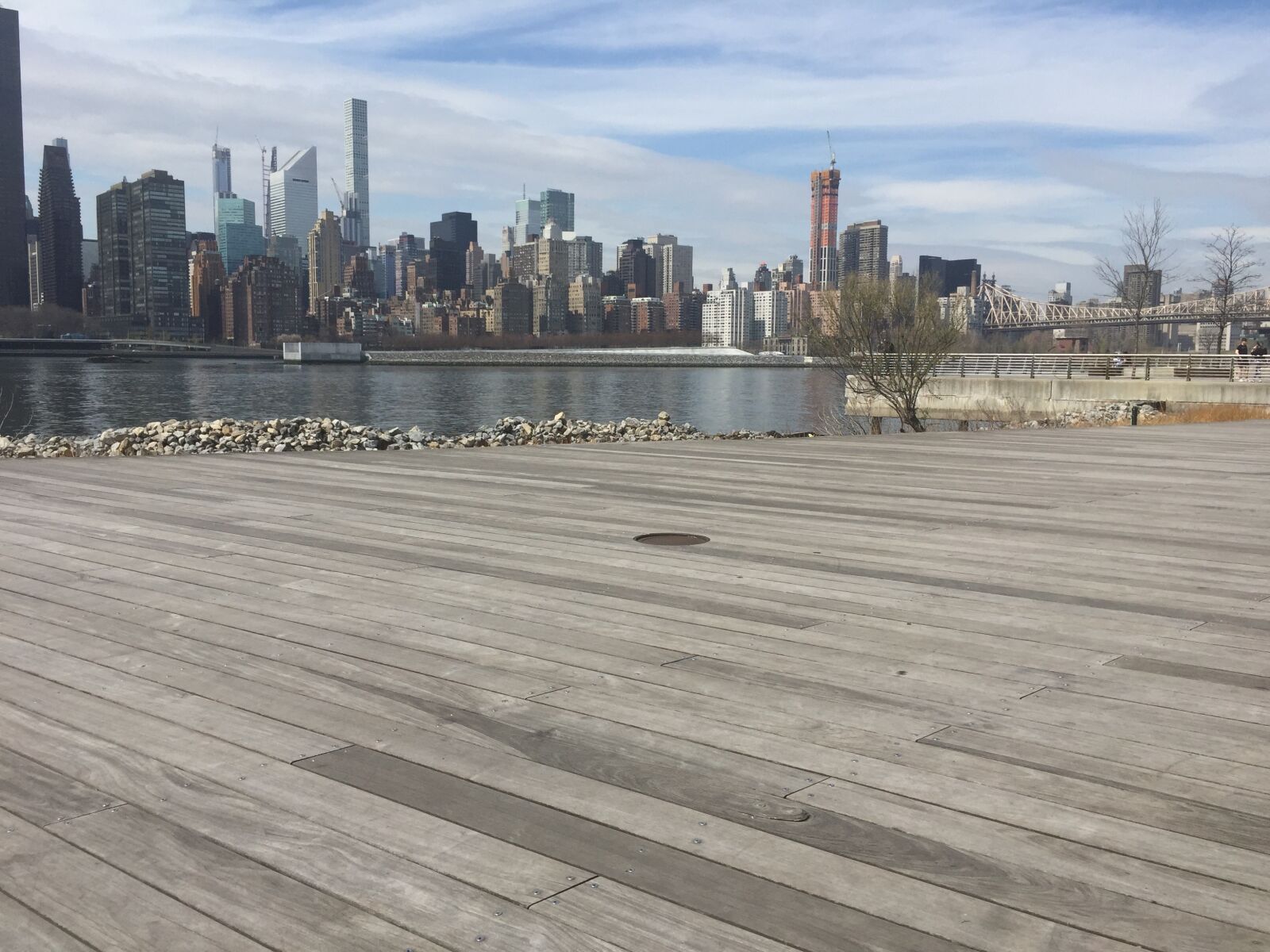 iPhone 6 Plus back camera 4.15mm f/2.2 sample photo. Manhattan, long island city photography